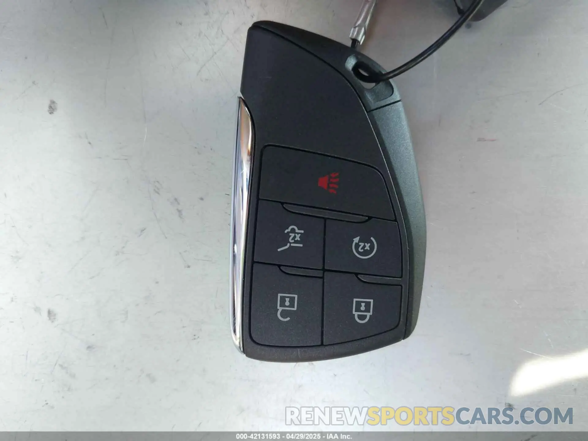 11 Фотография поврежденного автомобиля 1GKENKRS5SJ194324 GMC ACADIA 2025