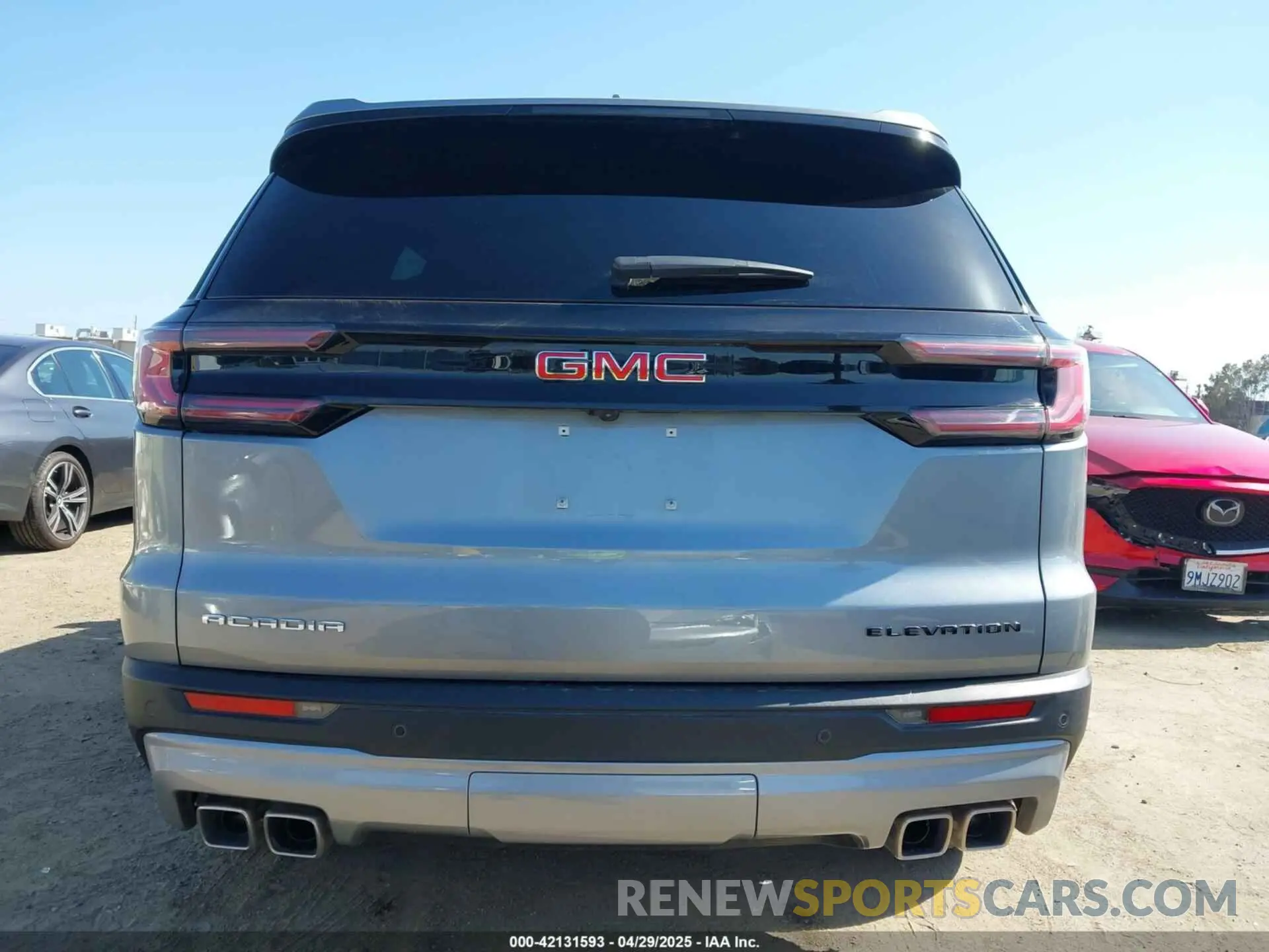 16 Фотография поврежденного автомобиля 1GKENKRS5SJ194324 GMC ACADIA 2025