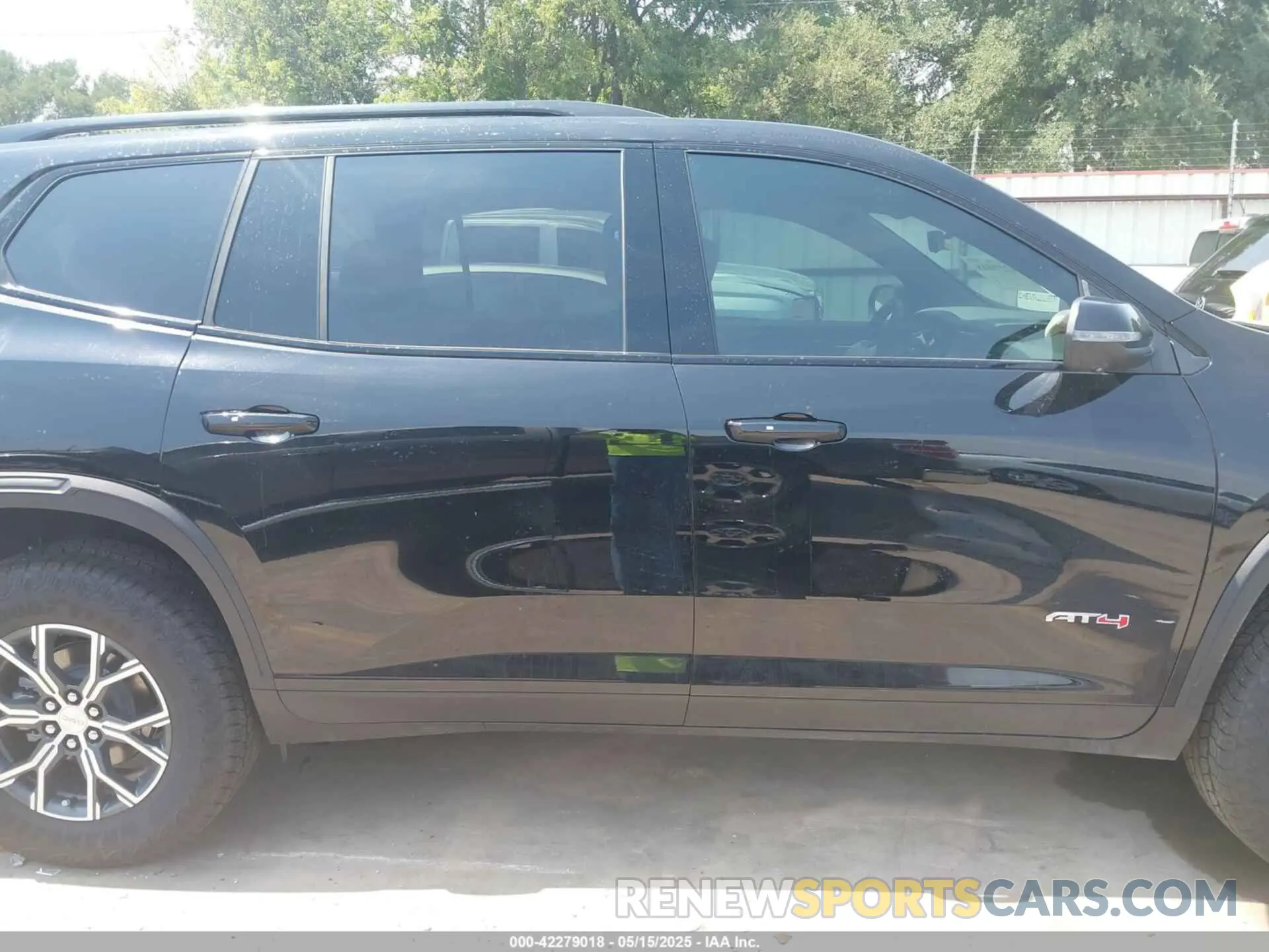 13 Фотография поврежденного автомобиля 1GKENPRS7SJ232231 GMC ACADIA 2025