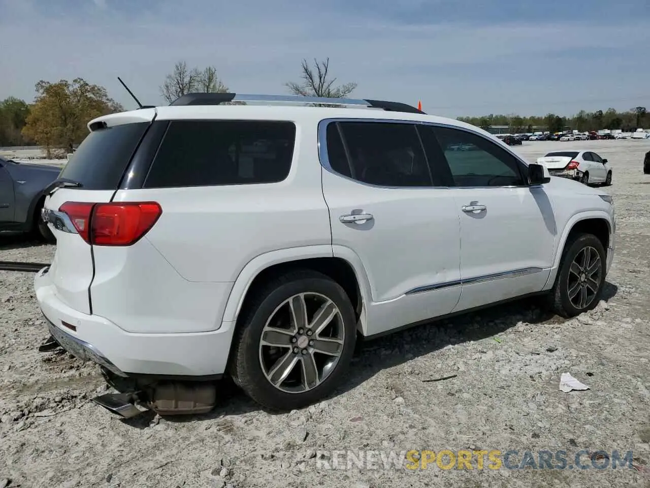 3 Фотография поврежденного автомобиля 1GKKNPLS4KZ179341 GMC ACADIA DEN 2019
