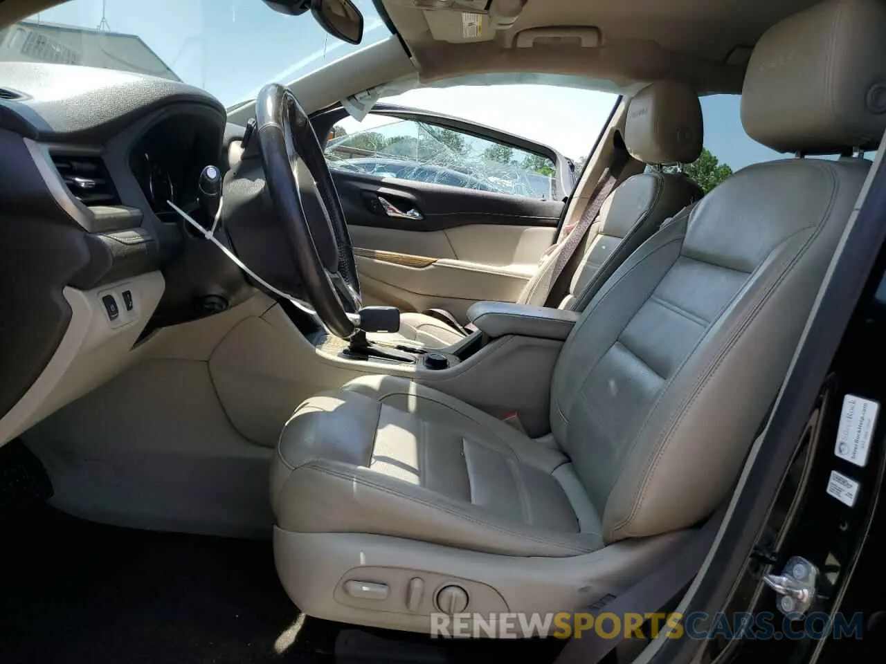 7 Фотография поврежденного автомобиля 1GKKNPLS6KZ226420 GMC ACADIA DEN 2019