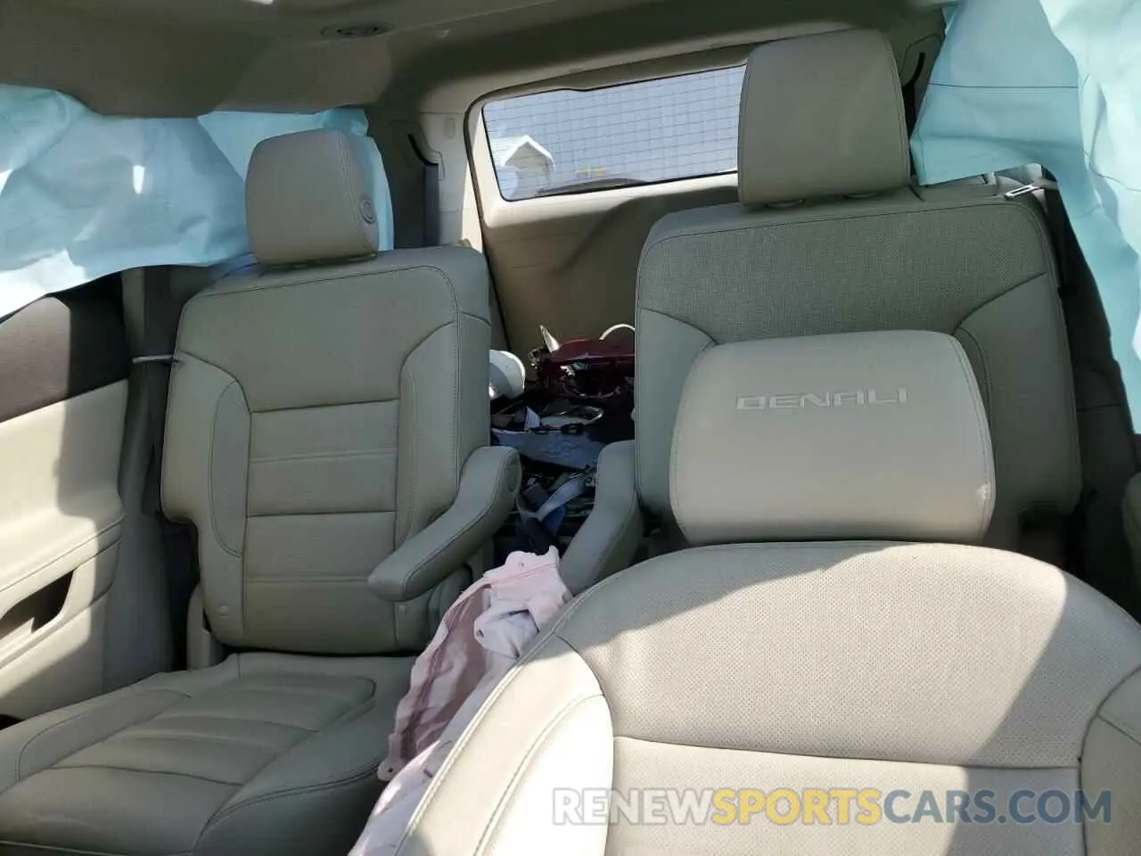 10 Photograph of a damaged car 1GKKNPLS8KZ168858 GMC ACADIA DEN 2019
