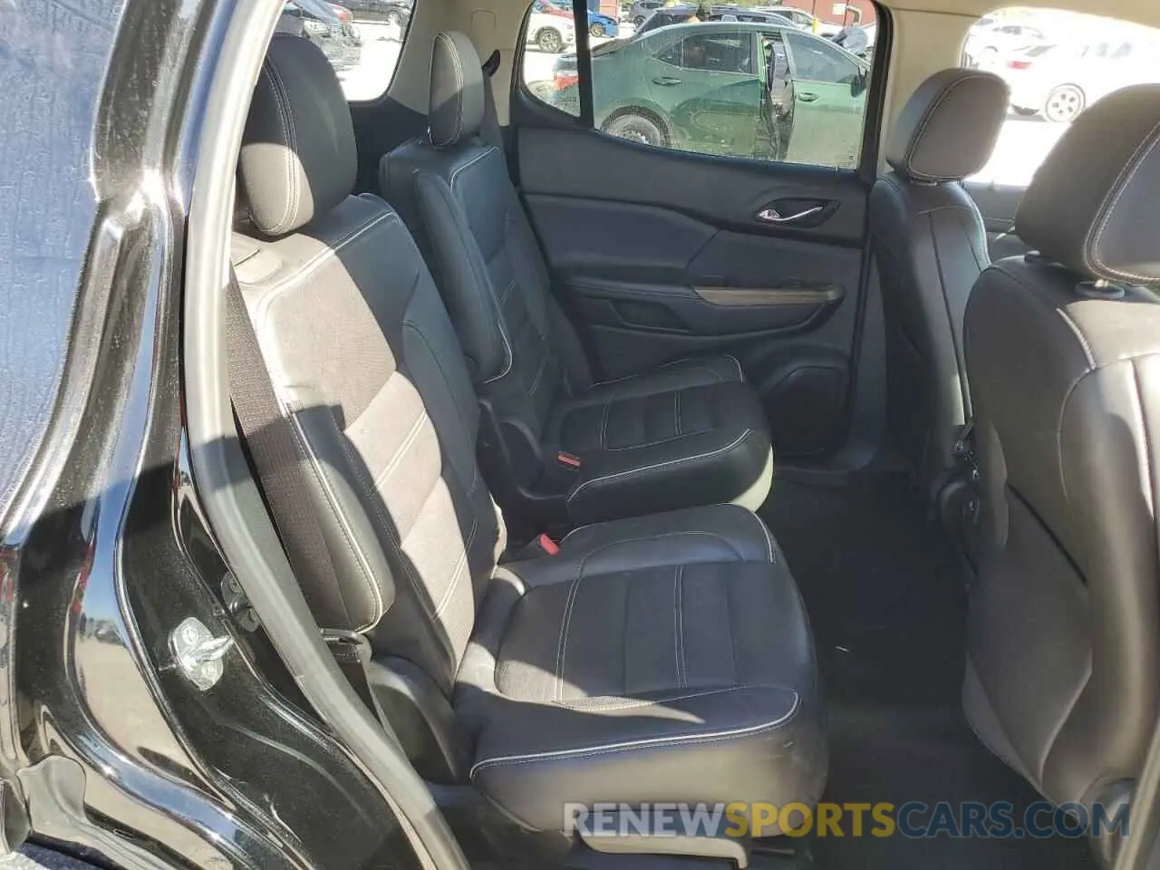 11 Photograph of a damaged car 1GKKNXLS1KZ107741 GMC ACADIA DEN 2019
