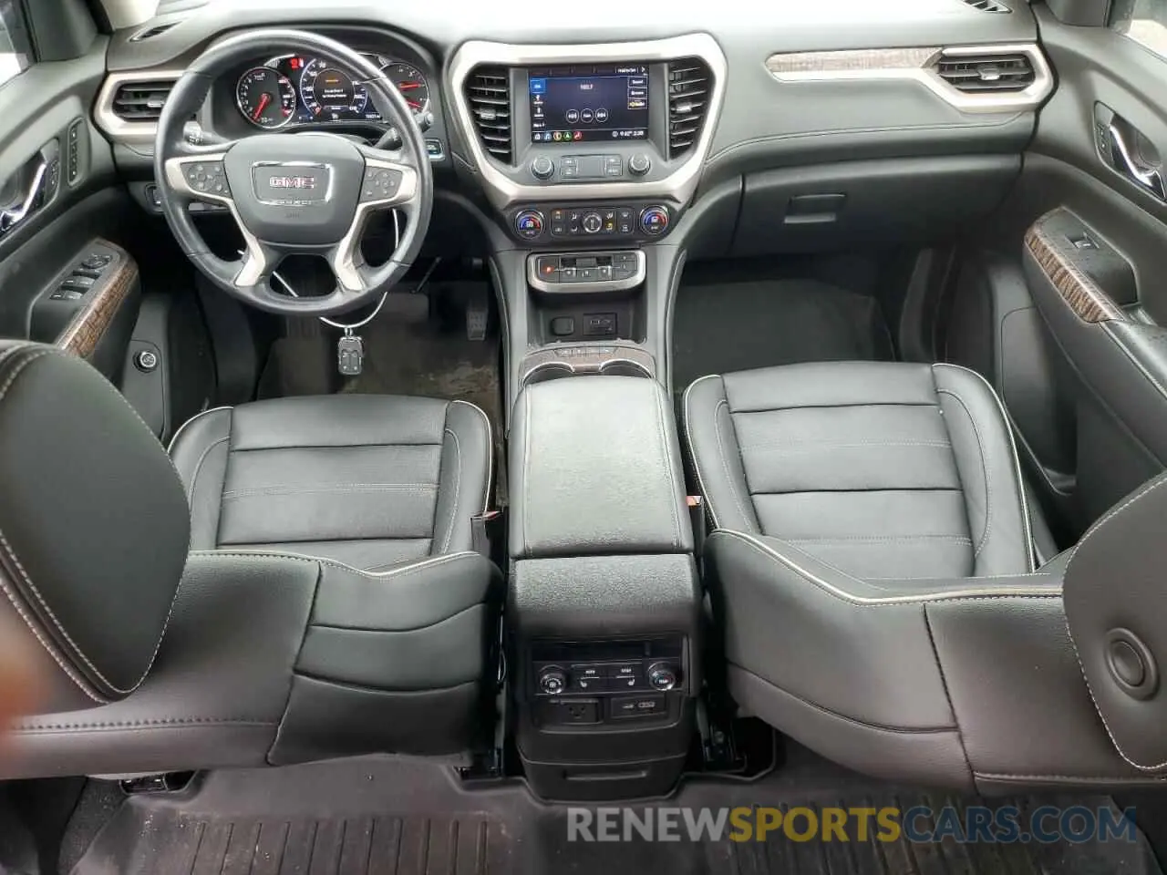 8 Photograph of a damaged car 1GKKNXLS6LZ176328 GMC ACADIA DEN 2020
