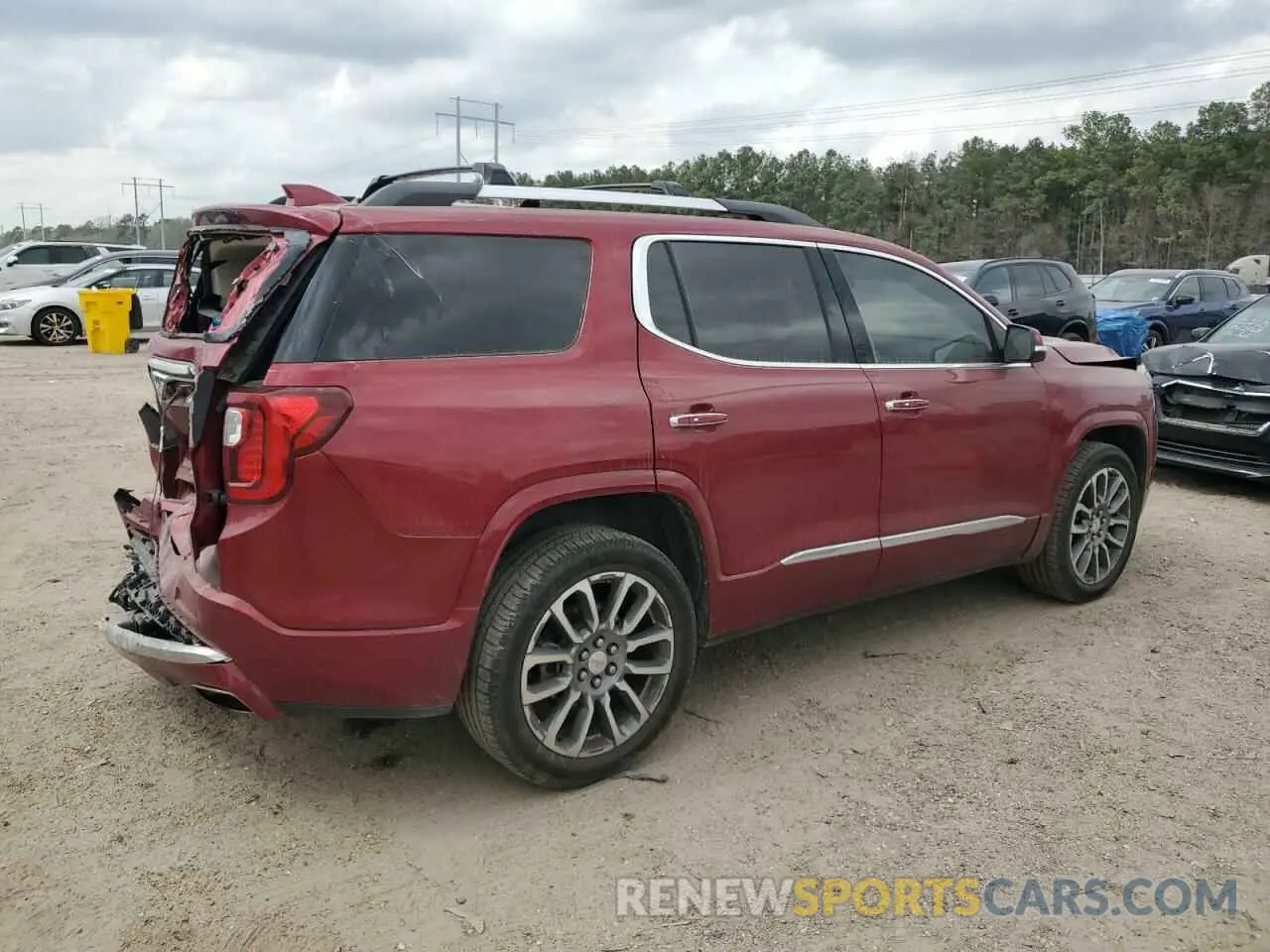 3 Photograph of a damaged car 1GKKNXLS8LZ206638 GMC ACADIA DEN 2020
