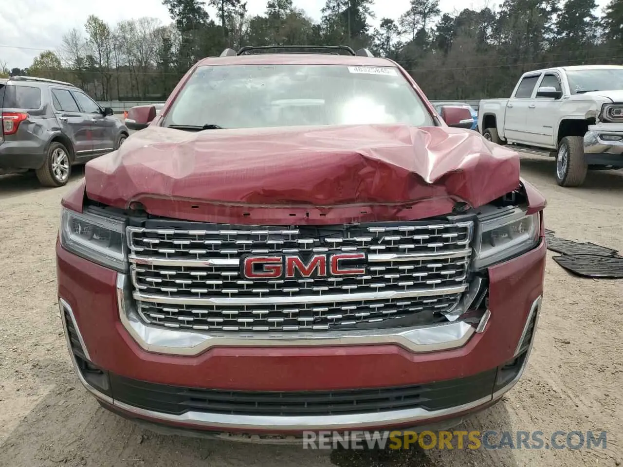 5 Photograph of a damaged car 1GKKNXLS8LZ206638 GMC ACADIA DEN 2020