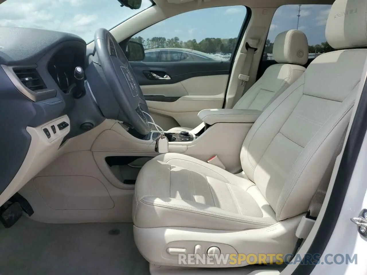 7 Фотография поврежденного автомобиля 1GKKNPLSXPZ102688 GMC ACADIA DEN 2023