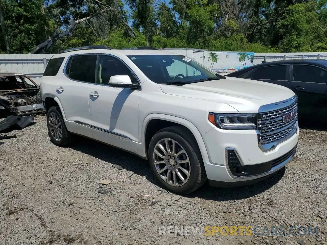 4 Фотография поврежденного автомобиля 1GKKNPLSXPZ195339 GMC ACADIA DEN 2023