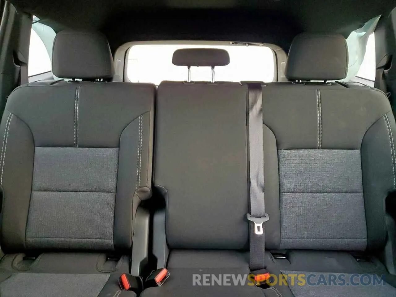 10 Фотография поврежденного автомобиля 1GKENKRS1SJ135299 GMC ACADIA ELE 2025