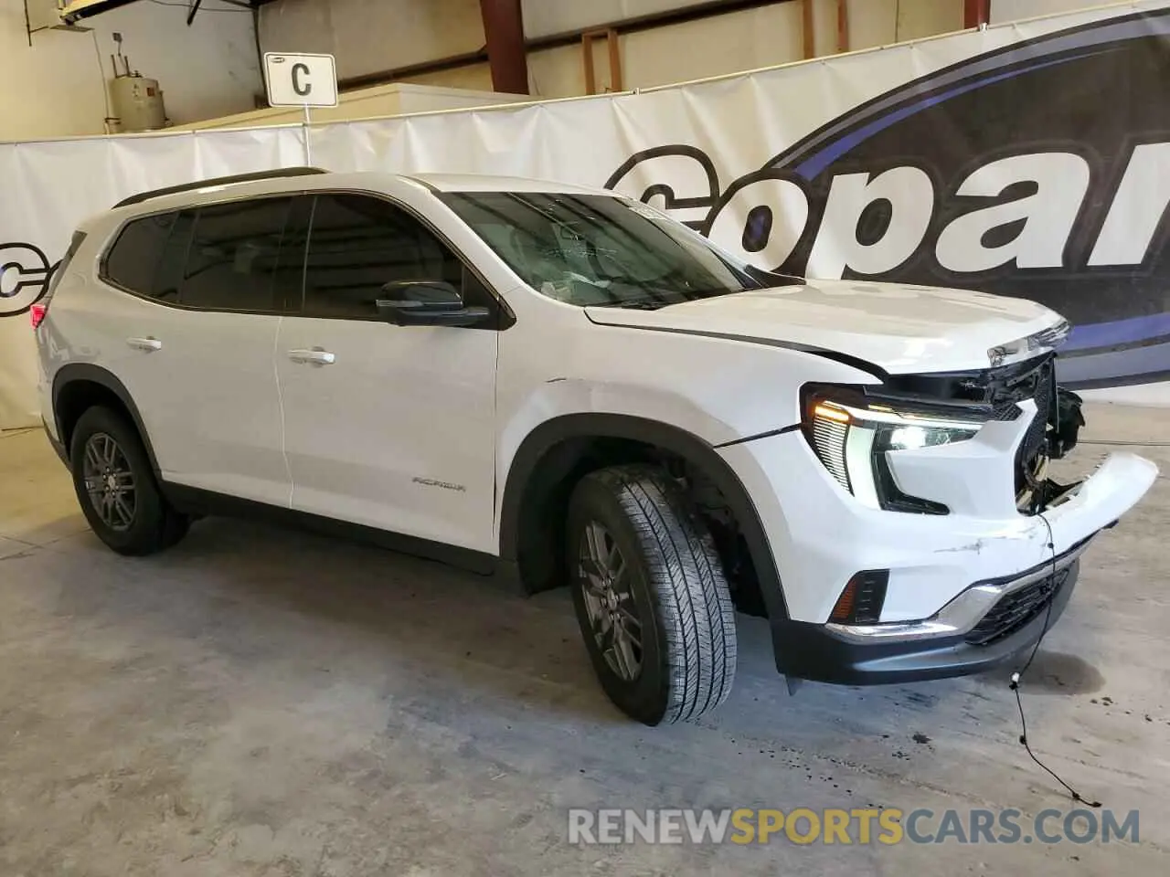 4 Photograph of a damaged car 1GKENKRSXSJ146897 GMC ACADIA ELE 2025