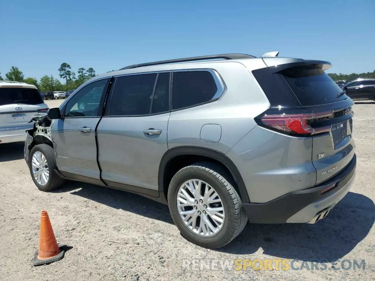 2 Photograph of a damaged car 1GKENKKS5RJ183487 GMC ACADIA UPL 2024
