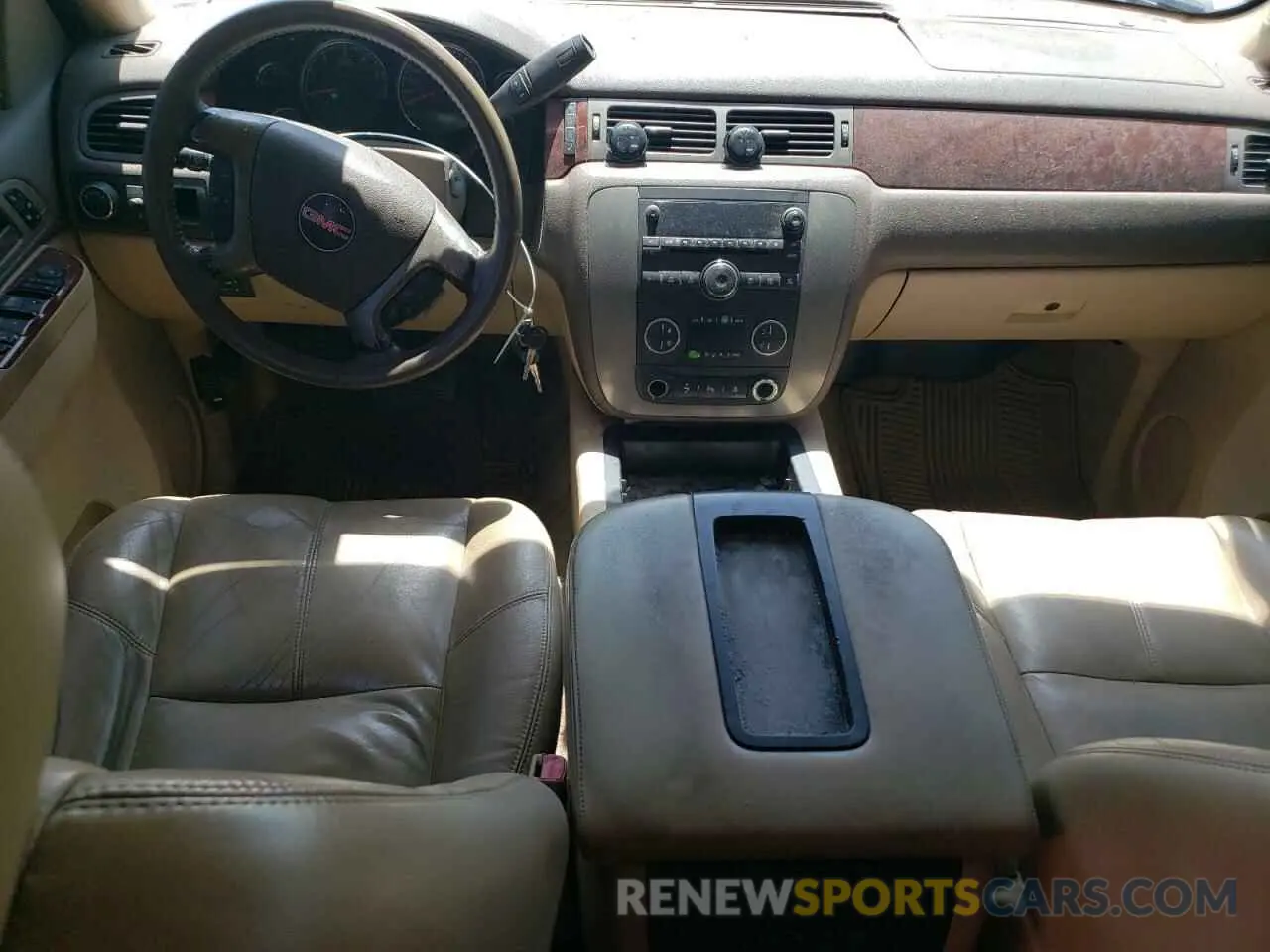 8 Фотография поврежденного автомобиля 1GKS1KE06BR130717 GMC All Models 2020