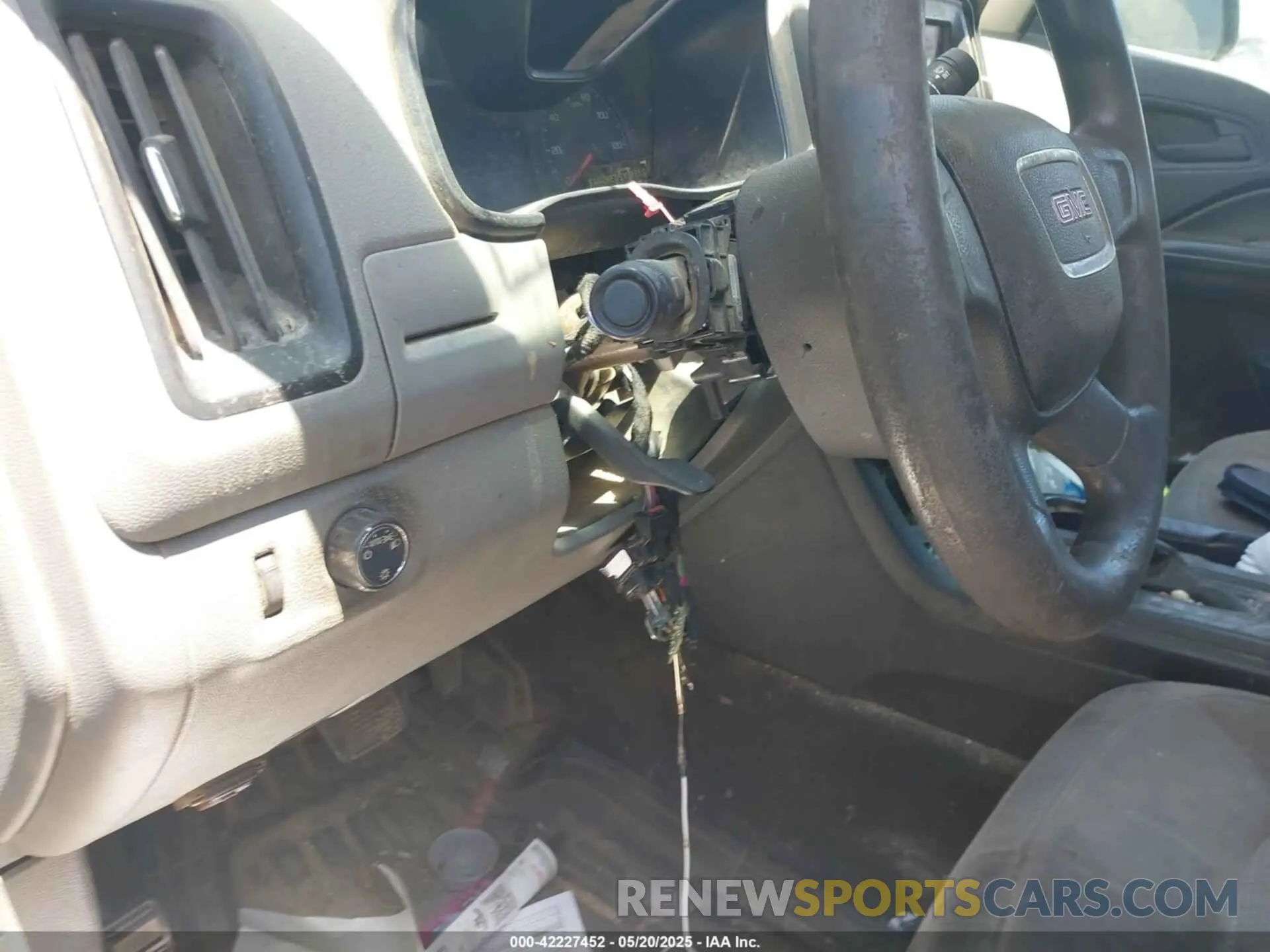 12 Фотография поврежденного автомобиля 1GTG5BEA5K1252093 GMC CANYON 2019