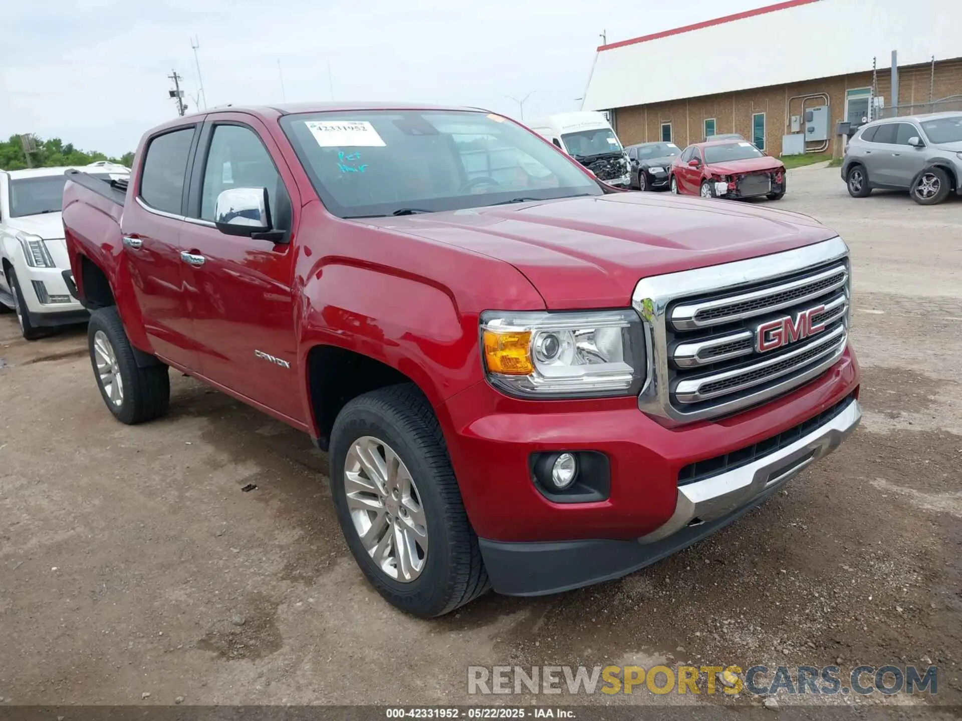 1 Photograph of a damaged car 1GTG5DEN2K1262921 GMC CANYON 2019