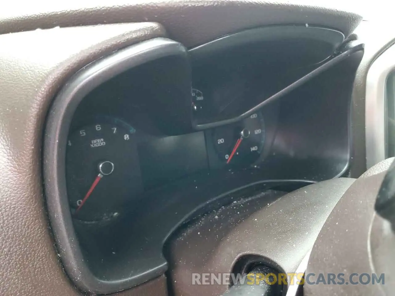 9 Photograph of a damaged car 1GTG6CEN0K1348235 GMC CANYON 2019