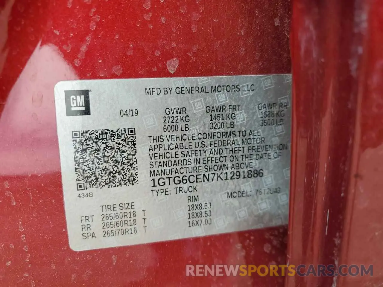 12 Photograph of a damaged car 1GTG6CEN7K1291886 GMC CANYON 2019