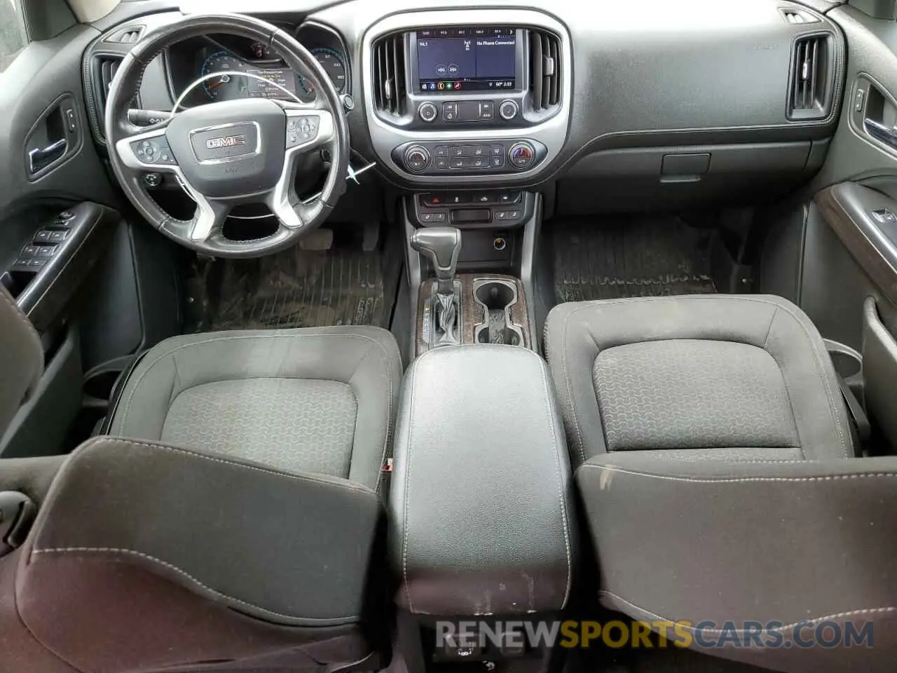 8 Photograph of a damaged car 1GTG6CEN7K1291886 GMC CANYON 2019