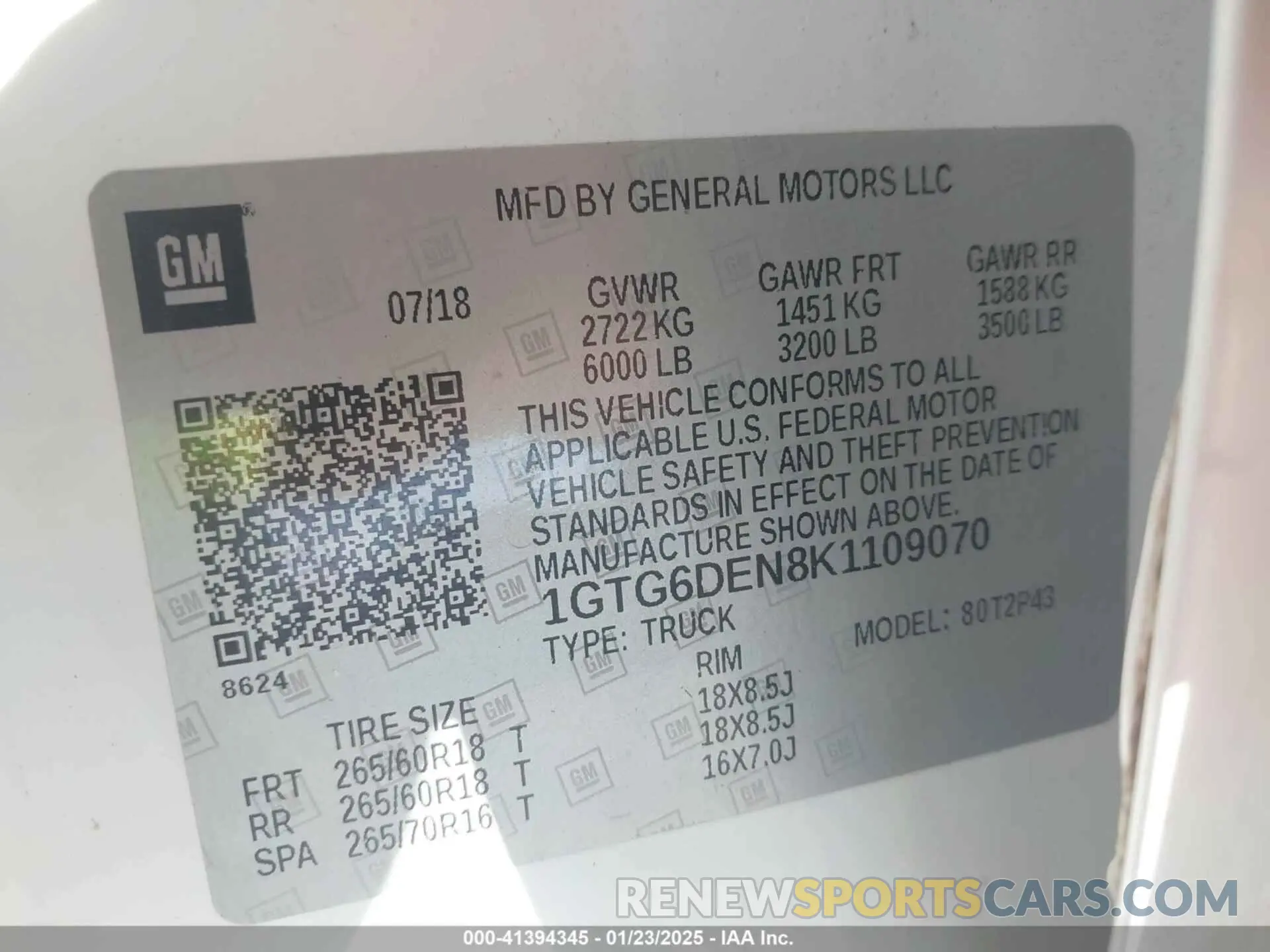9 Photograph of a damaged car 1GTG6DEN8K1109070 GMC CANYON 2019