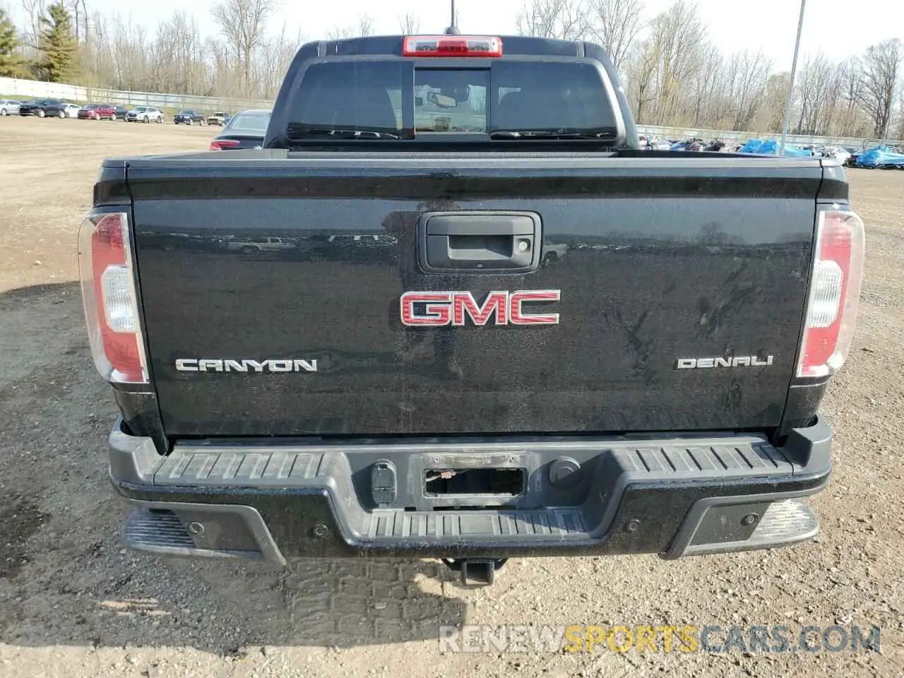 6 Фотография поврежденного автомобиля 1GTG6EEN4K1345592 GMC CANYON 2019