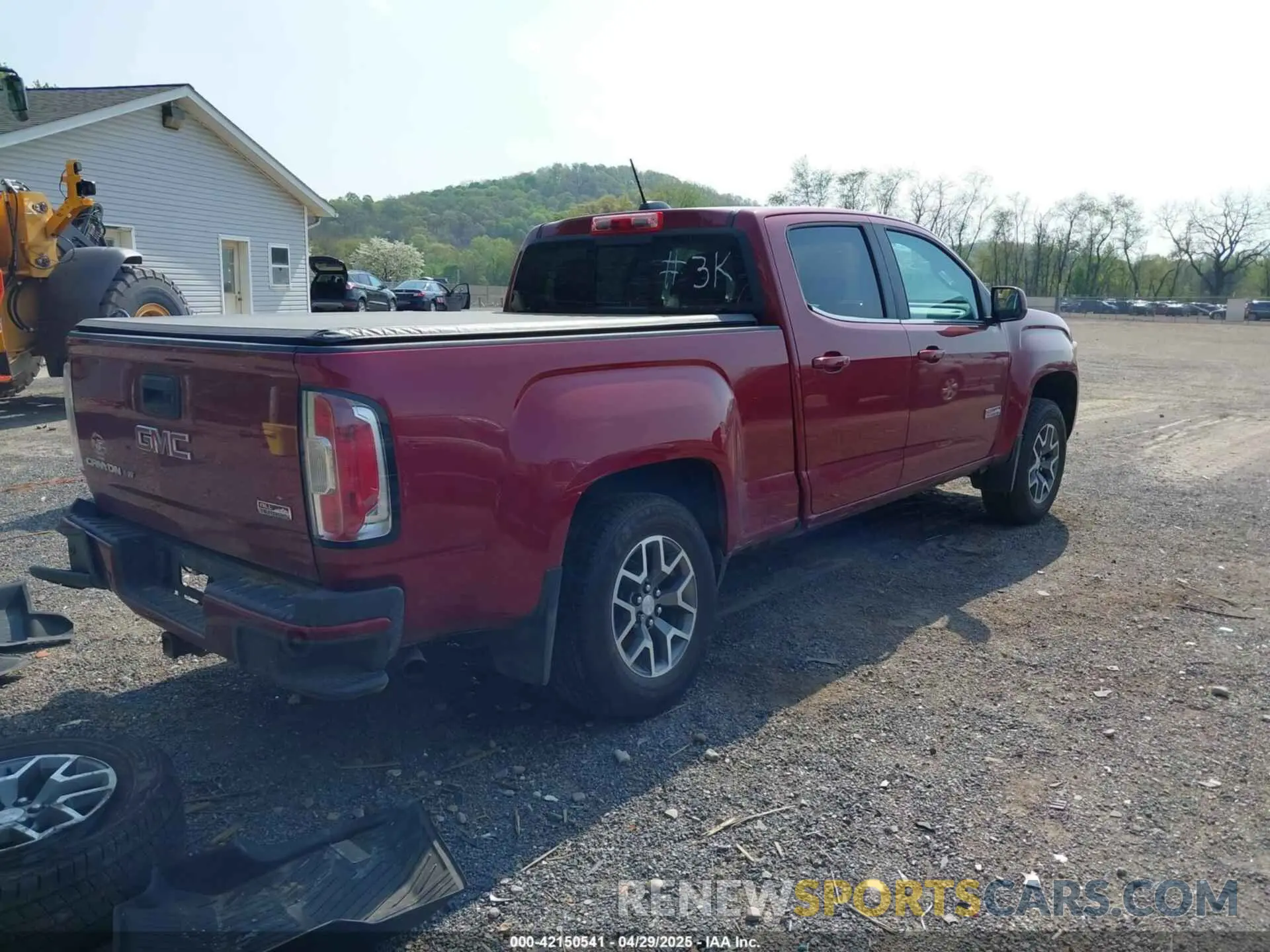 4 Фотография поврежденного автомобиля 1GTG6FEN1K1290802 GMC CANYON 2019