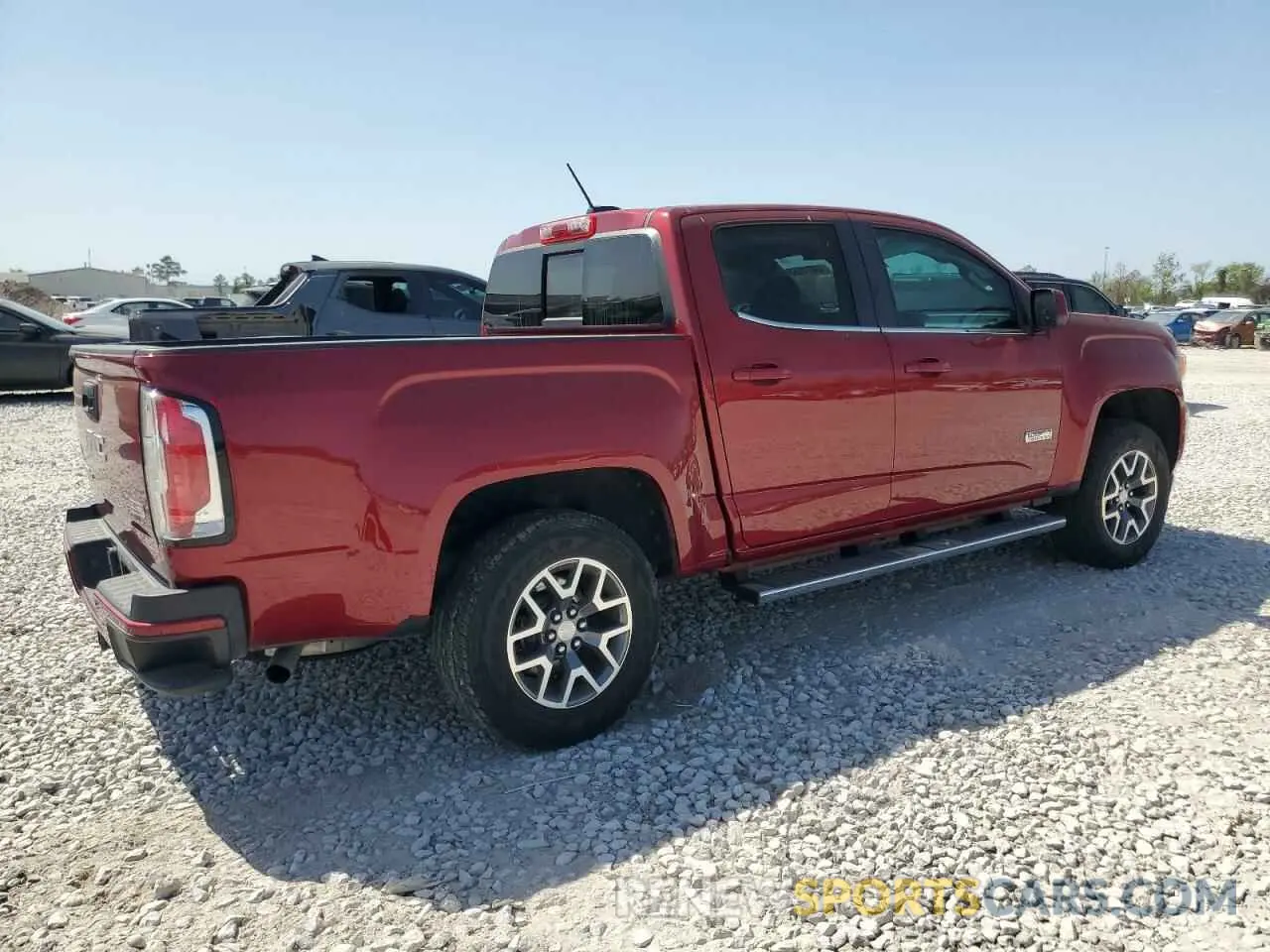 3 Фотография поврежденного автомобиля 1GTG6FEN5K1142264 GMC CANYON 2019