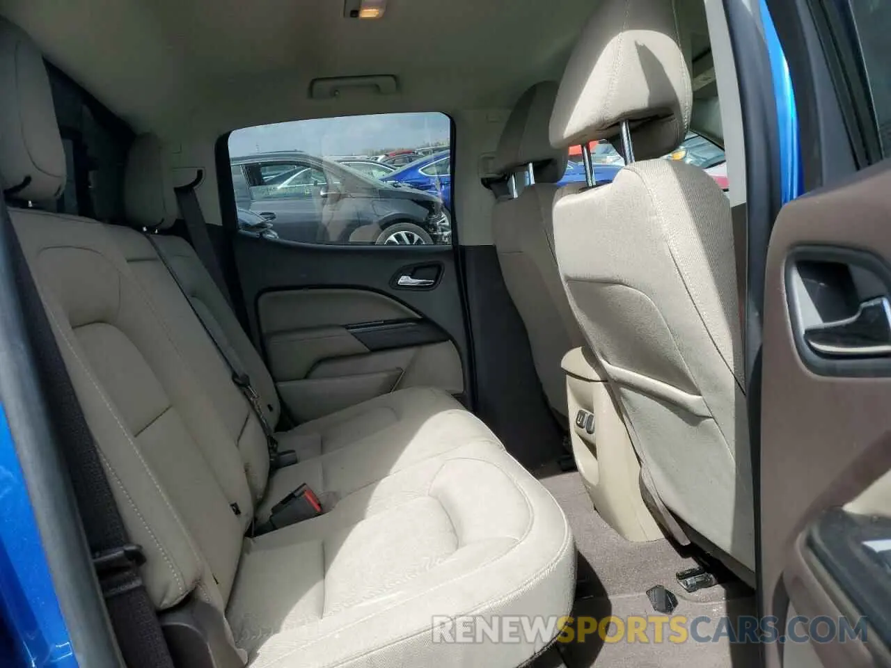10 Фотография поврежденного автомобиля 1GTP6CE12K1174133 GMC CANYON 2019