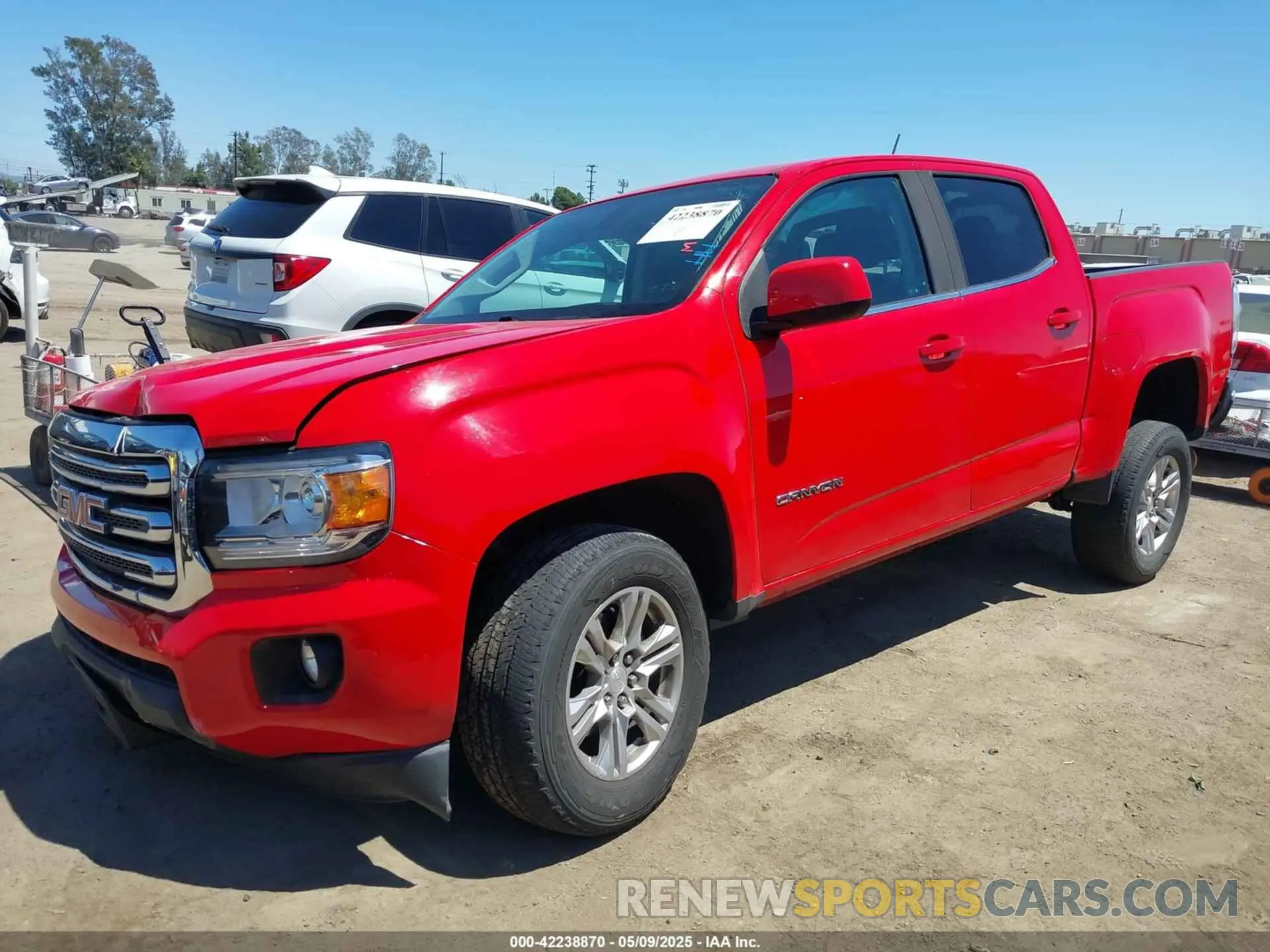 2 Фотография поврежденного автомобиля 1GTG5CEN7L1181313 GMC CANYON 2020