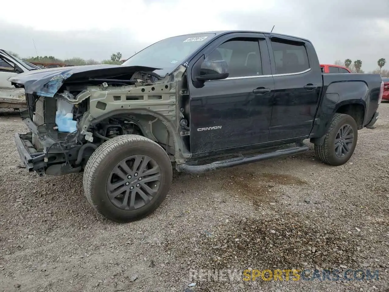 1 Photograph of a damaged car 1GTG5CENXL1247286 GMC CANYON 2020