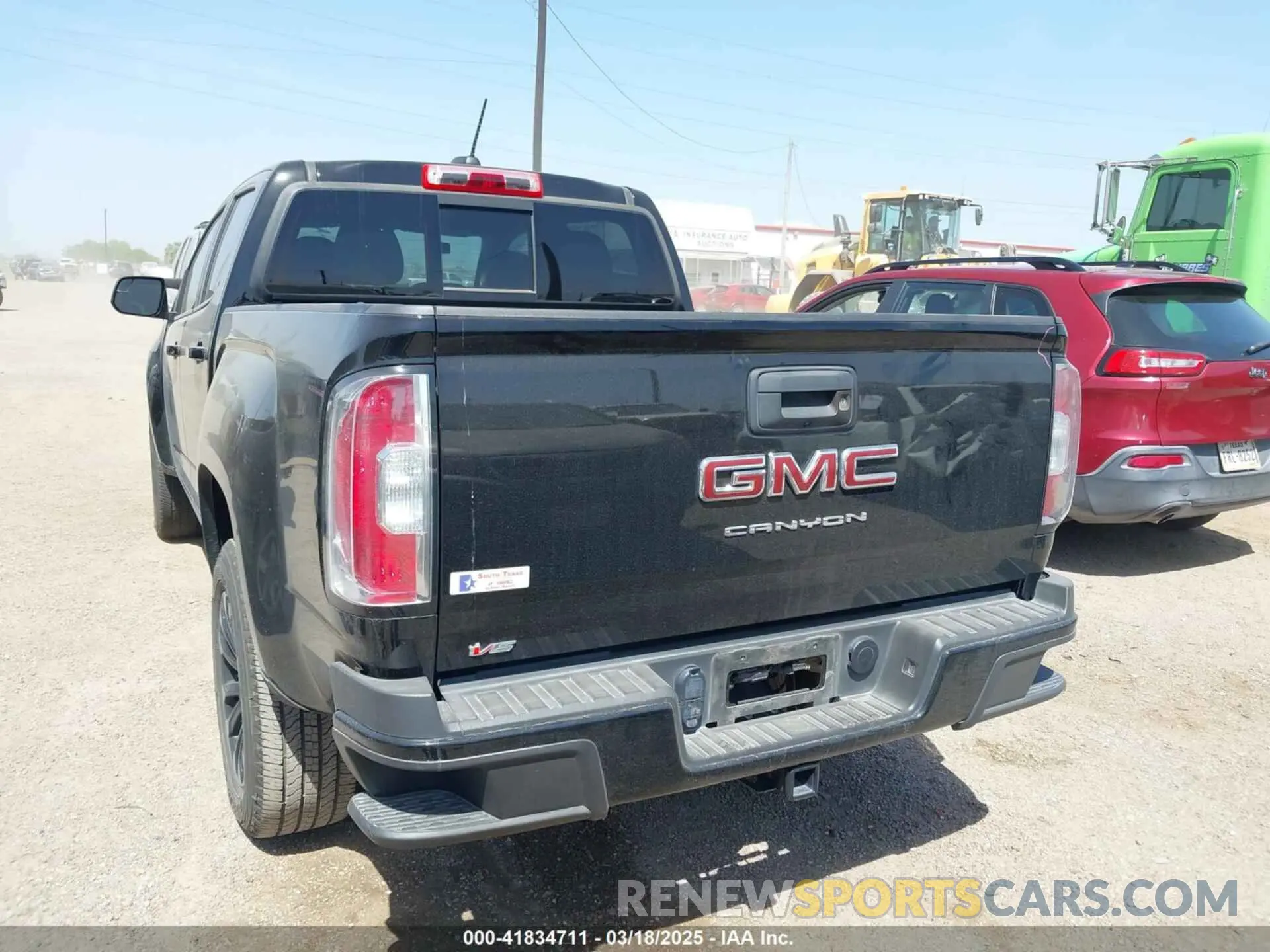 3 Photograph of a damaged car 1GTG5CEN0M1283456 GMC CANYON 2021