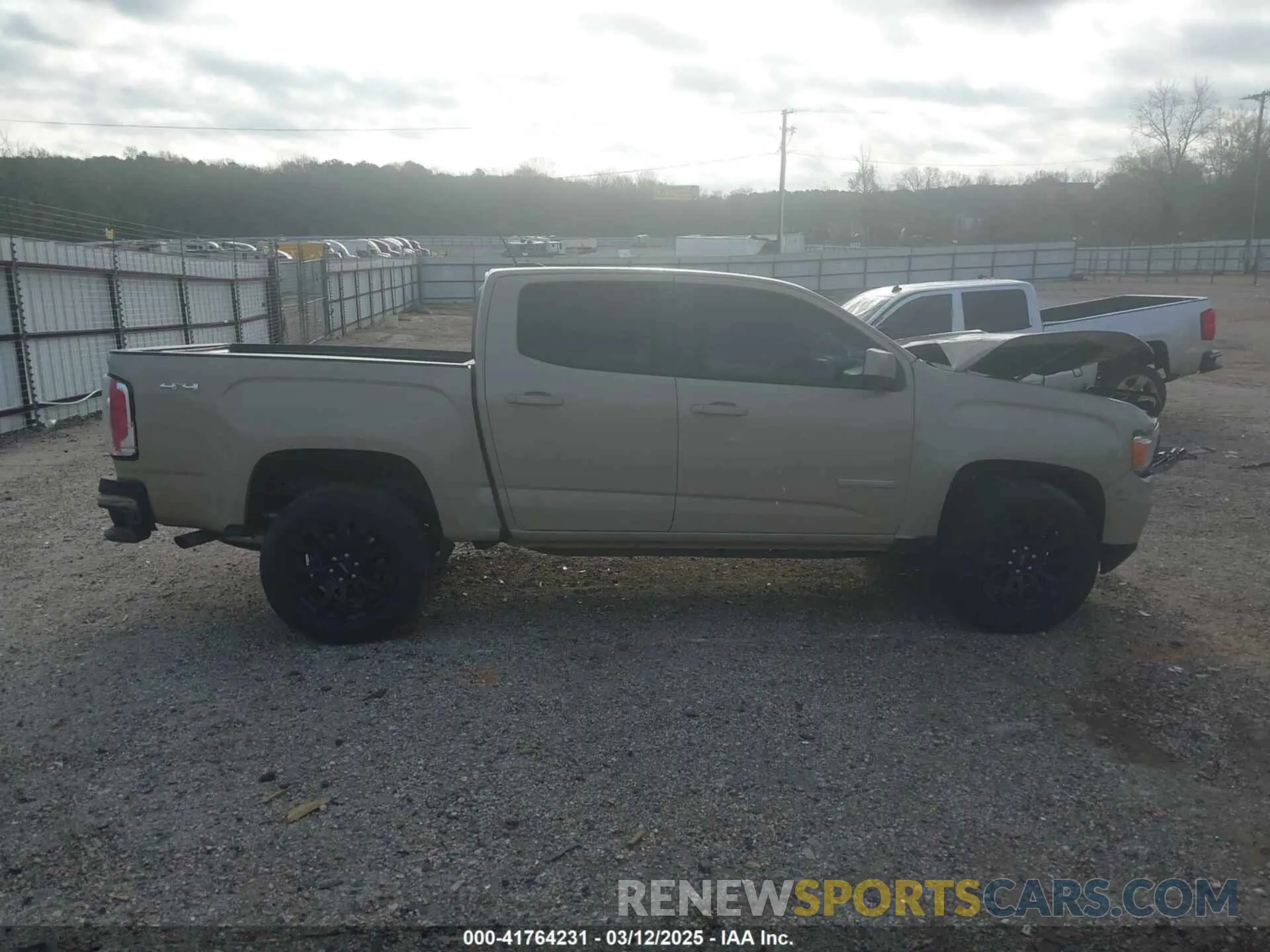 14 Фотография поврежденного автомобиля 1GTG6CEN4M1279682 GMC CANYON 2021