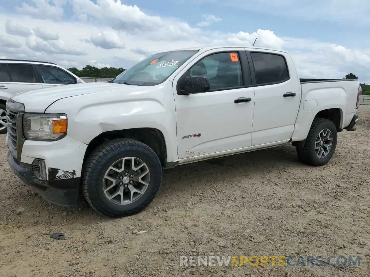 1 Photograph of a damaged car 1GTG6FEN2M1173135 GMC CANYON 2021