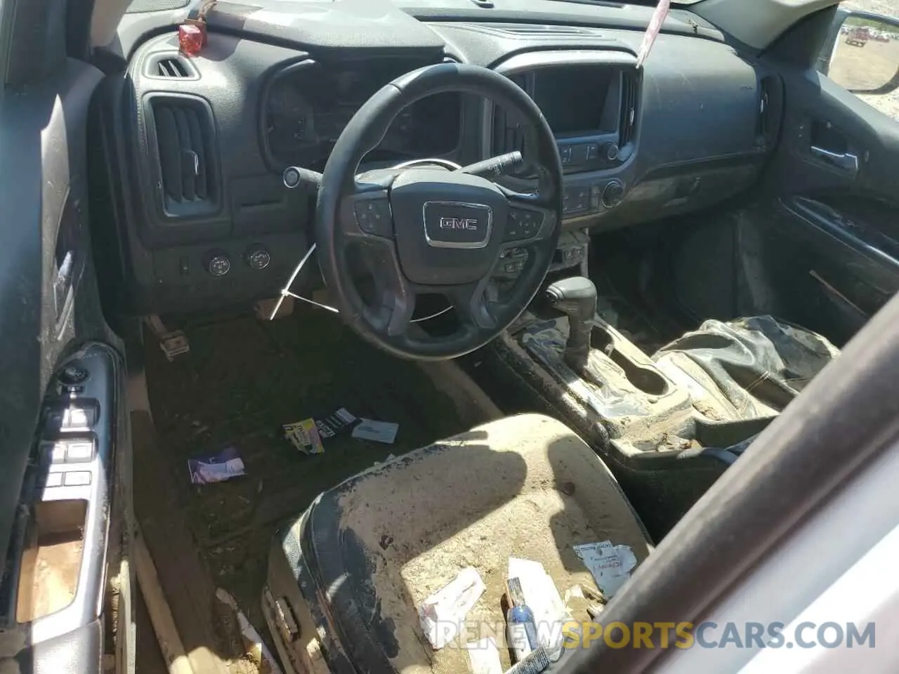 8 Фотография поврежденного автомобиля 1GTG6FEN5M1118081 GMC CANYON 2021
