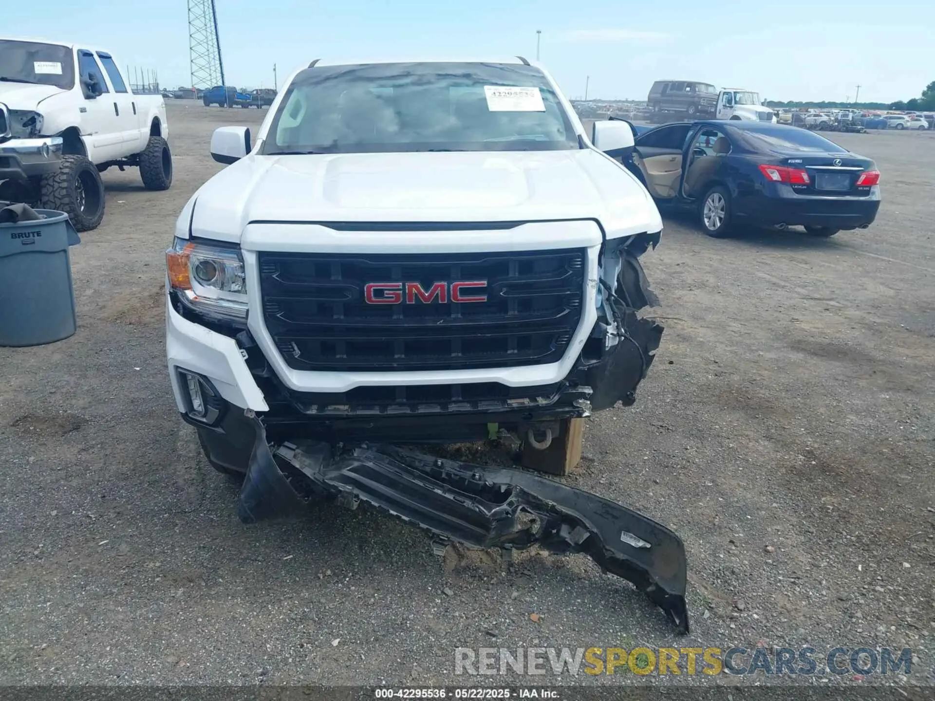 11 Фотография поврежденного автомобиля 1GTG5CEN0N1201355 GMC CANYON 2022