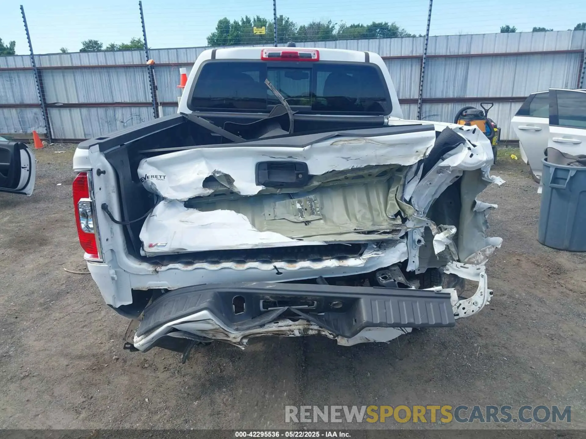 15 Фотография поврежденного автомобиля 1GTG5CEN0N1201355 GMC CANYON 2022
