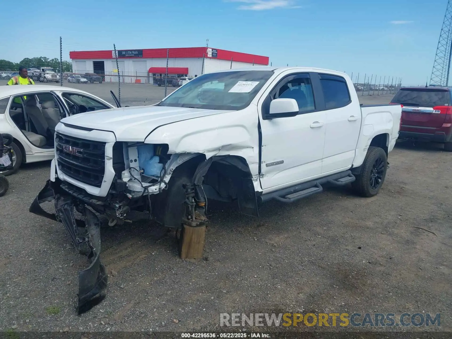 2 Фотография поврежденного автомобиля 1GTG5CEN0N1201355 GMC CANYON 2022