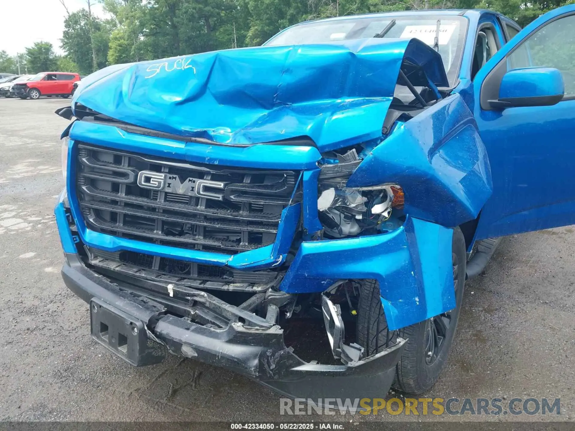 6 Photograph of a damaged car 1GTG5CEN2N1164681 GMC CANYON 2022