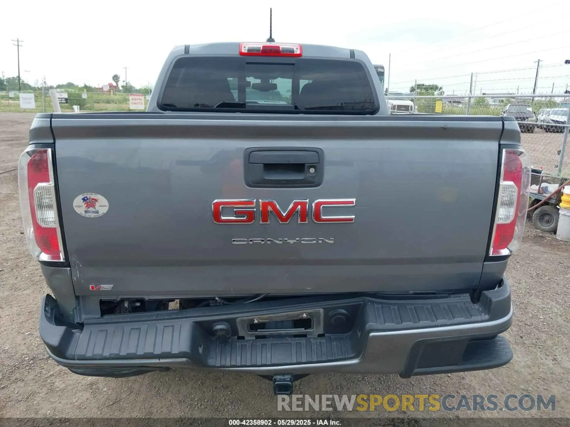 16 Фотография поврежденного автомобиля 1GTG5CEN5N1110758 GMC CANYON 2022