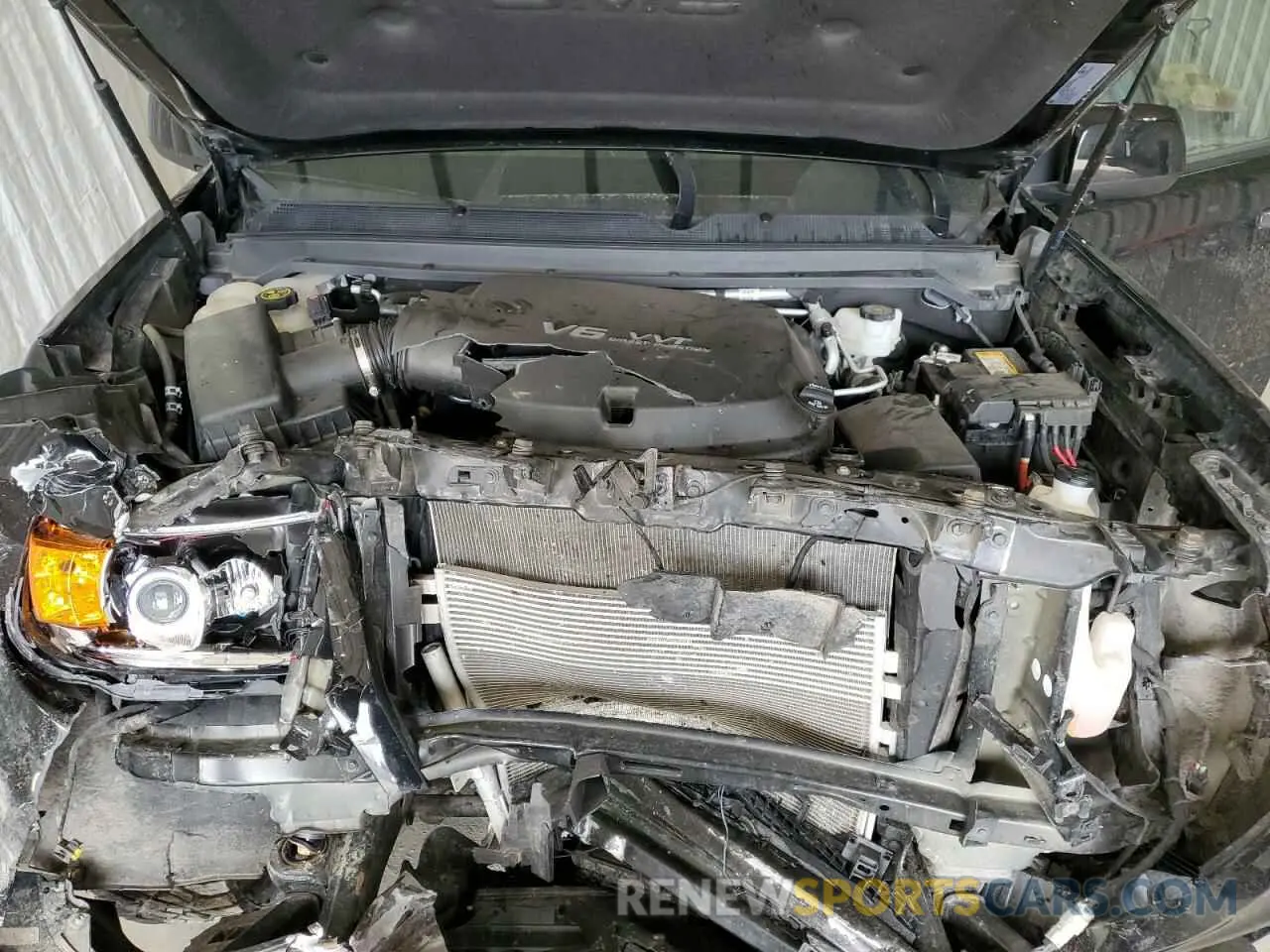 11 Photograph of a damaged car 1GTG6CEN6N1328589 GMC CANYON 2022