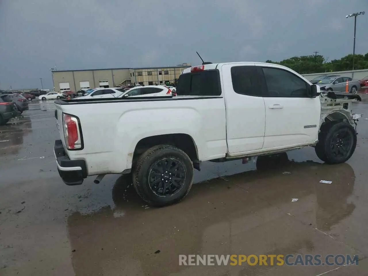 3 Photograph of a damaged car 1GTH5CEA7N1321137 GMC CANYON 2022