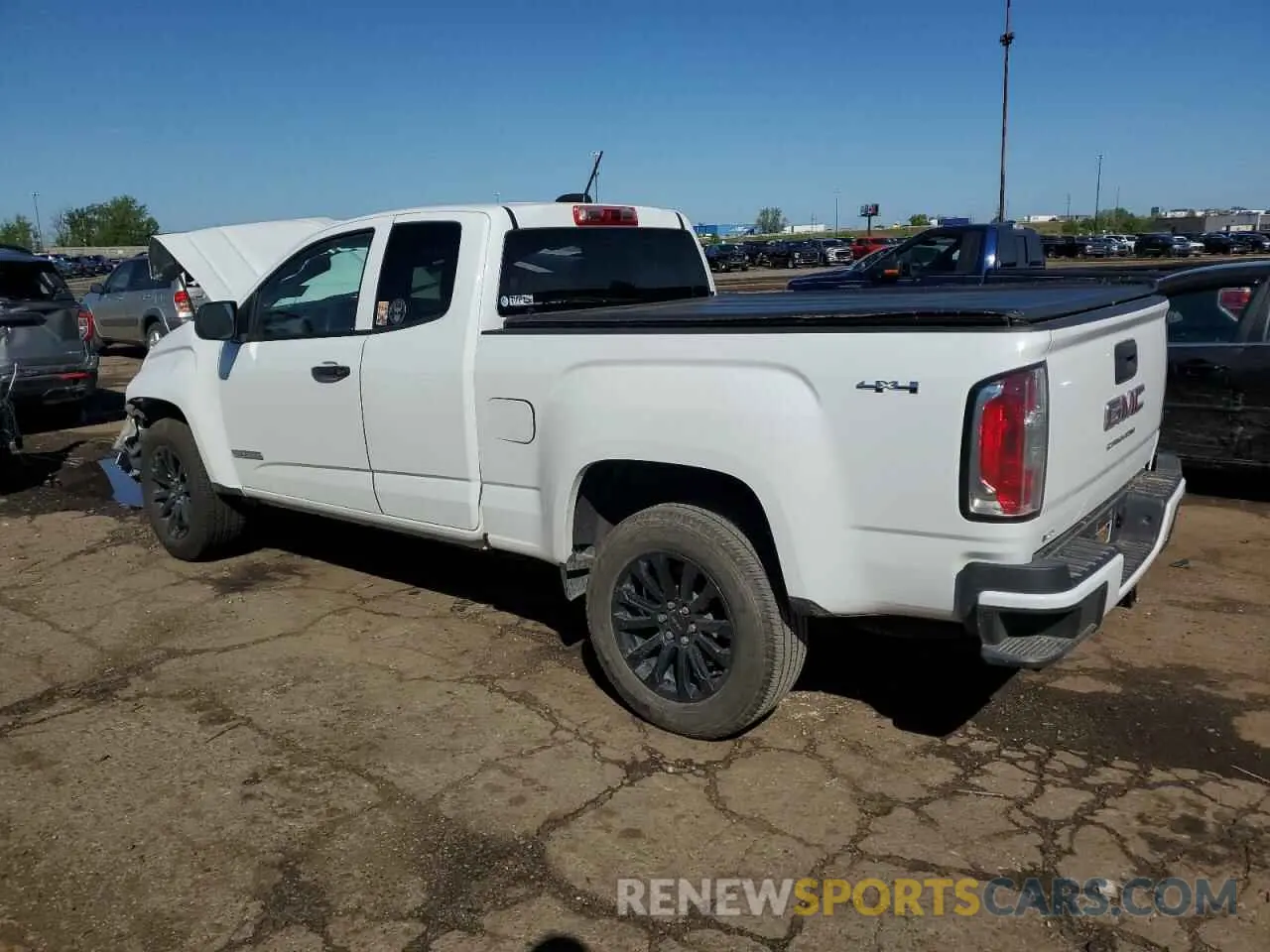 2 Photograph of a damaged car 1GTH6BENXN1295708 GMC CANYON 2022