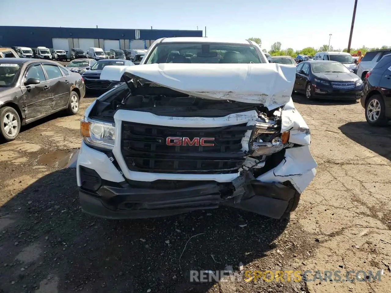 5 Photograph of a damaged car 1GTH6BENXN1295708 GMC CANYON 2022