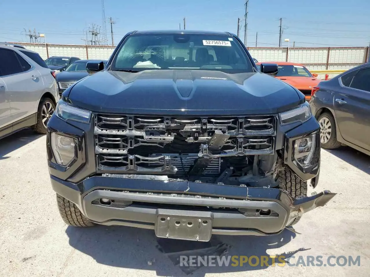 5 Photograph of a damaged car 1GTP5BEK0P1216375 GMC CANYON 2023