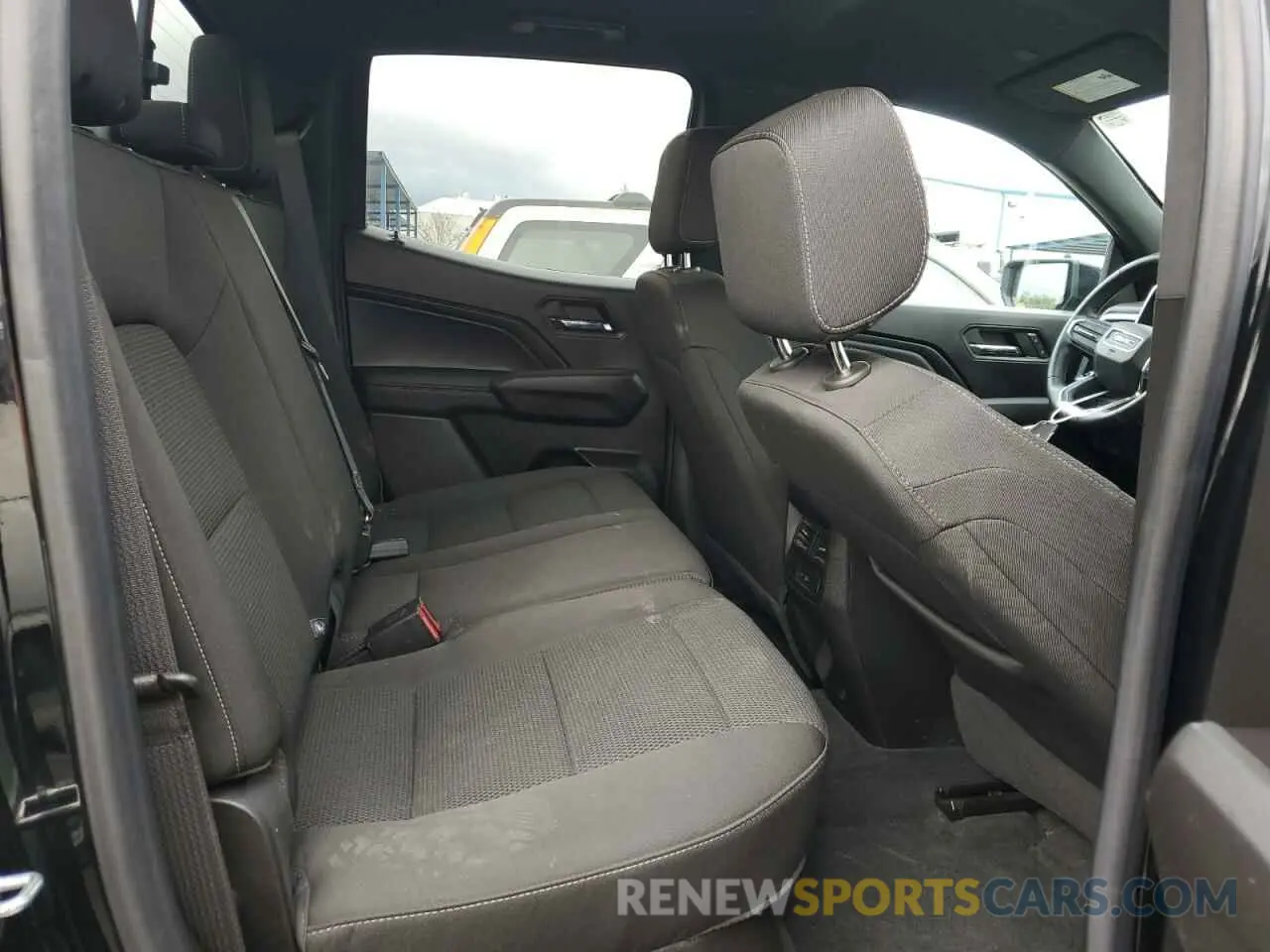 10 Фотография поврежденного автомобиля 1GTP5BEK8P1195517 GMC CANYON 2023