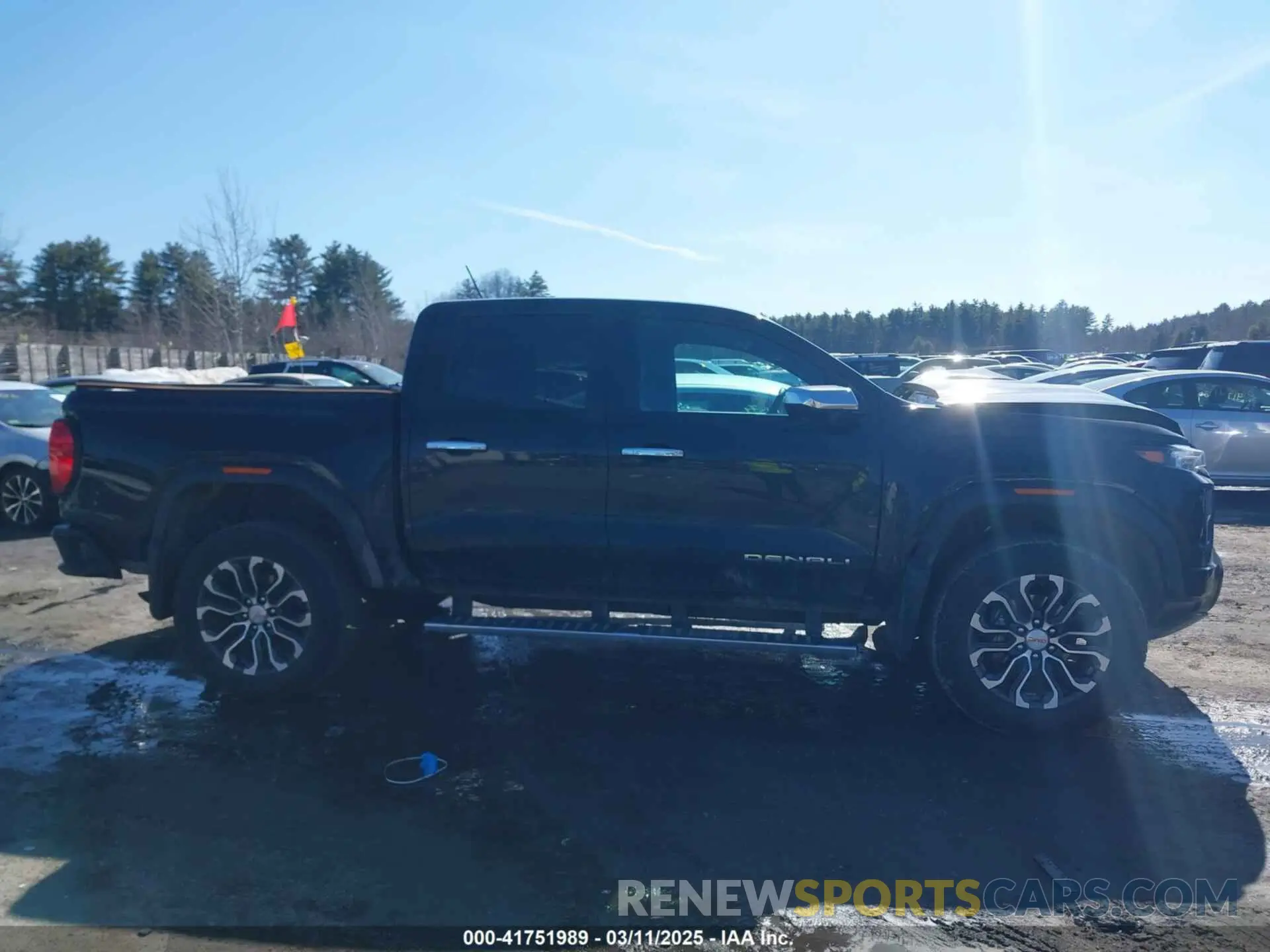 13 Фотография поврежденного автомобиля 1GTP6FEK8P1263495 GMC CANYON 2023
