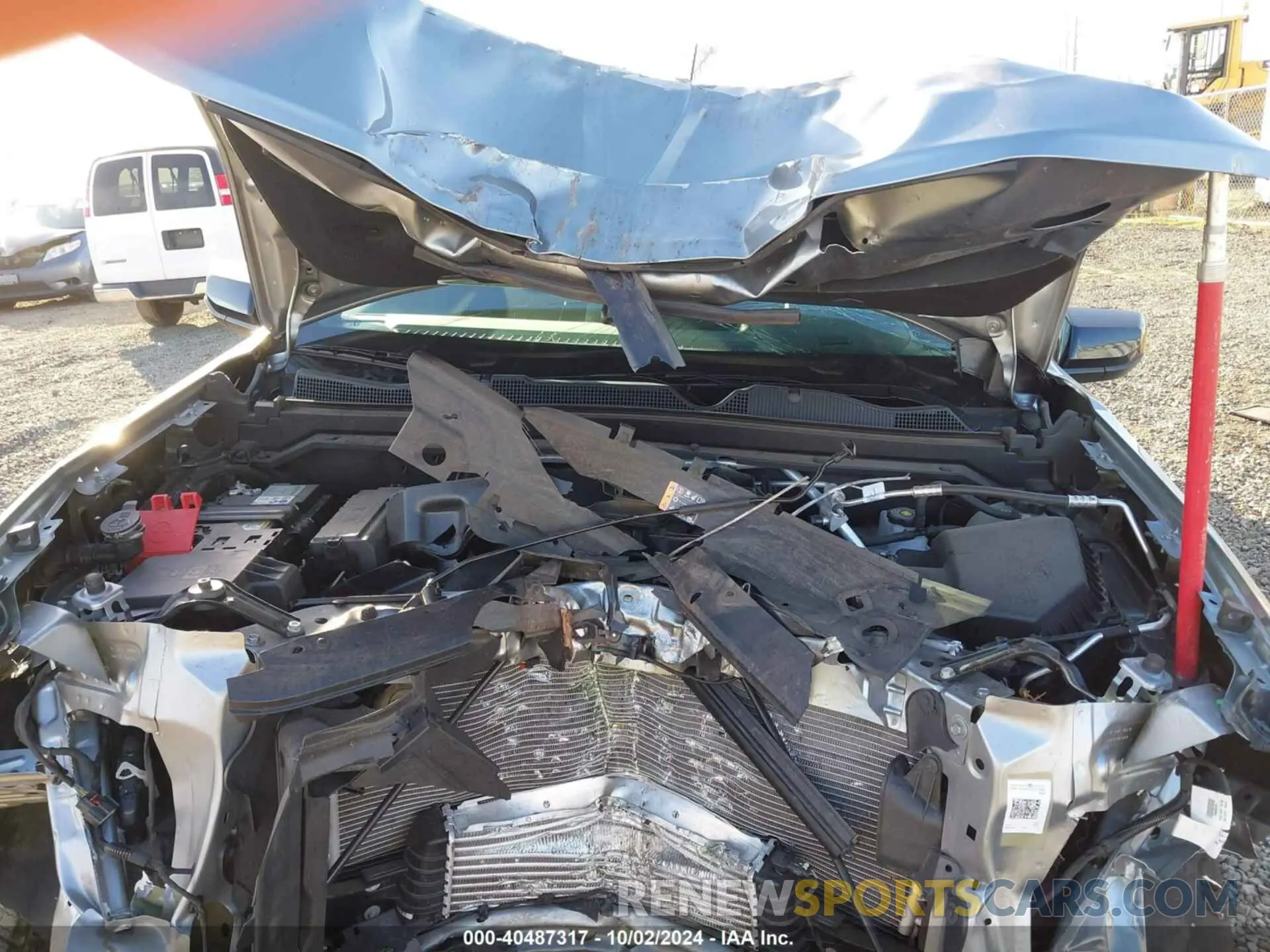 10 Фотография поврежденного автомобиля 1GTP5BEK0R1129742 GMC CANYON 2024