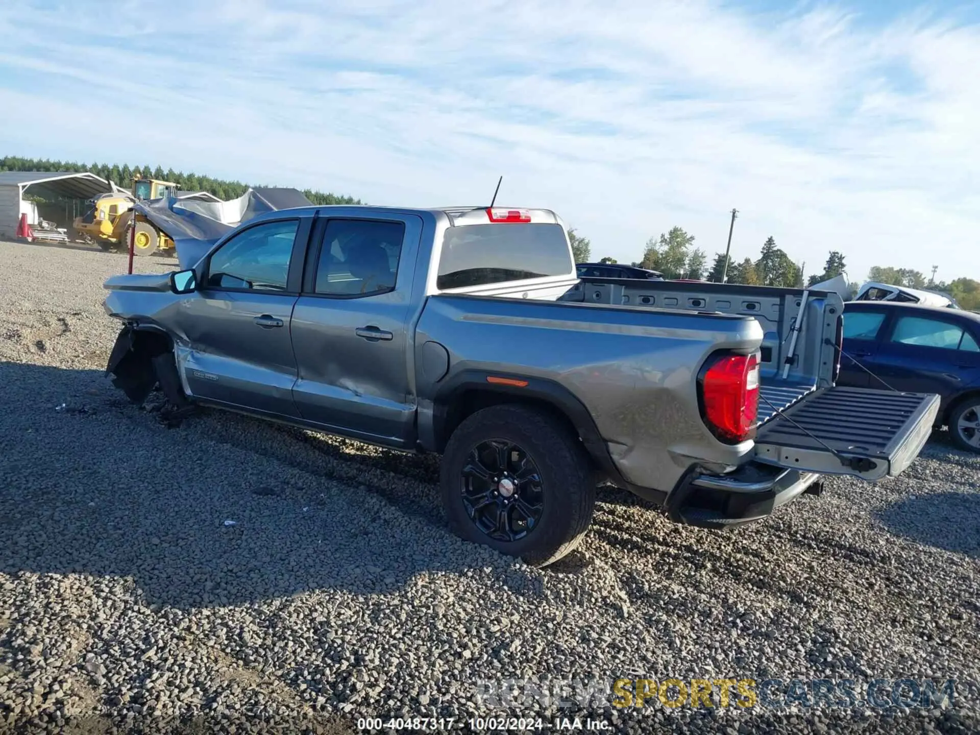 3 Фотография поврежденного автомобиля 1GTP5BEK0R1129742 GMC CANYON 2024