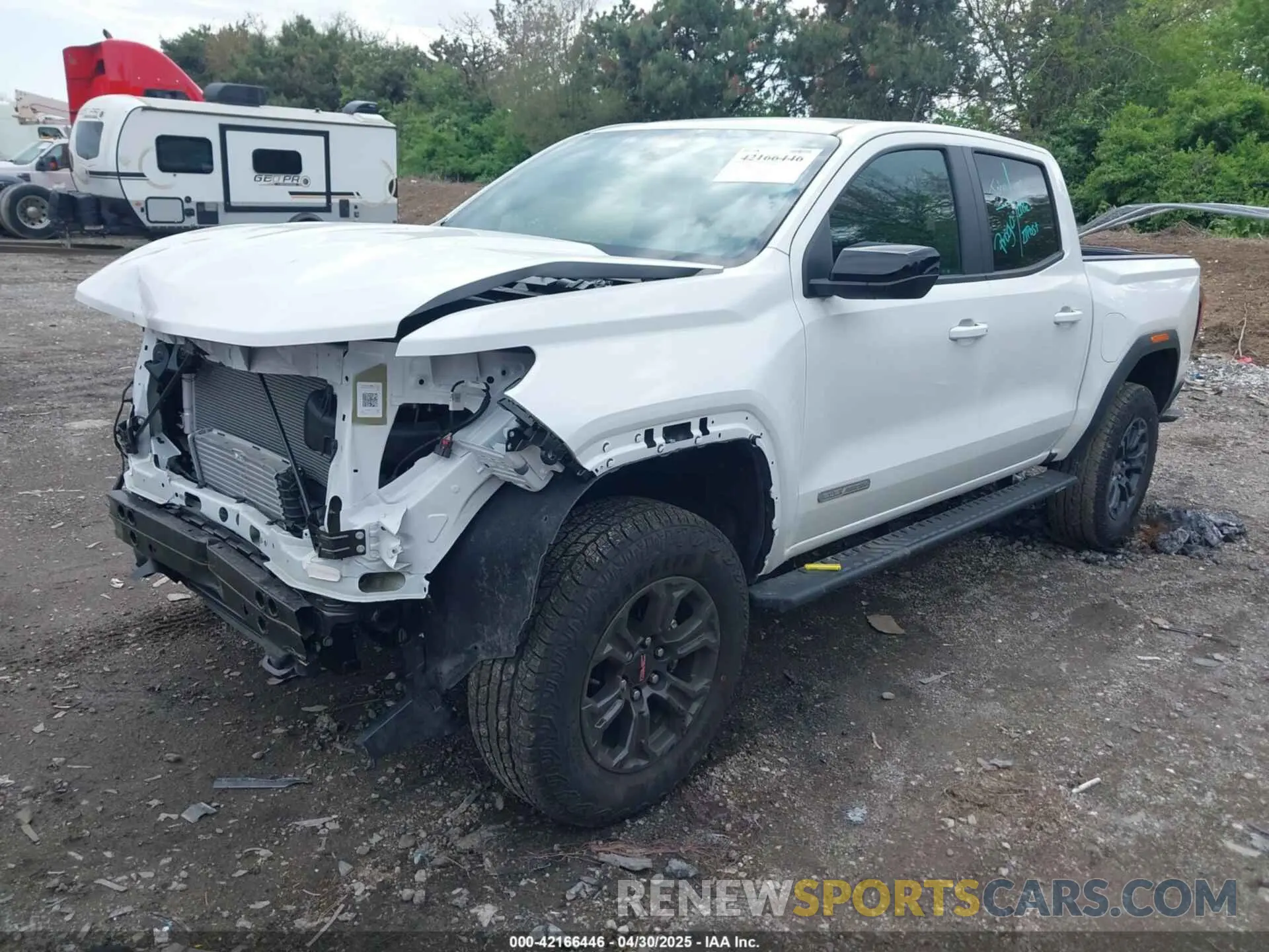 2 Photograph of a damaged car 1GTP5BEK1R1275860 GMC CANYON 2024