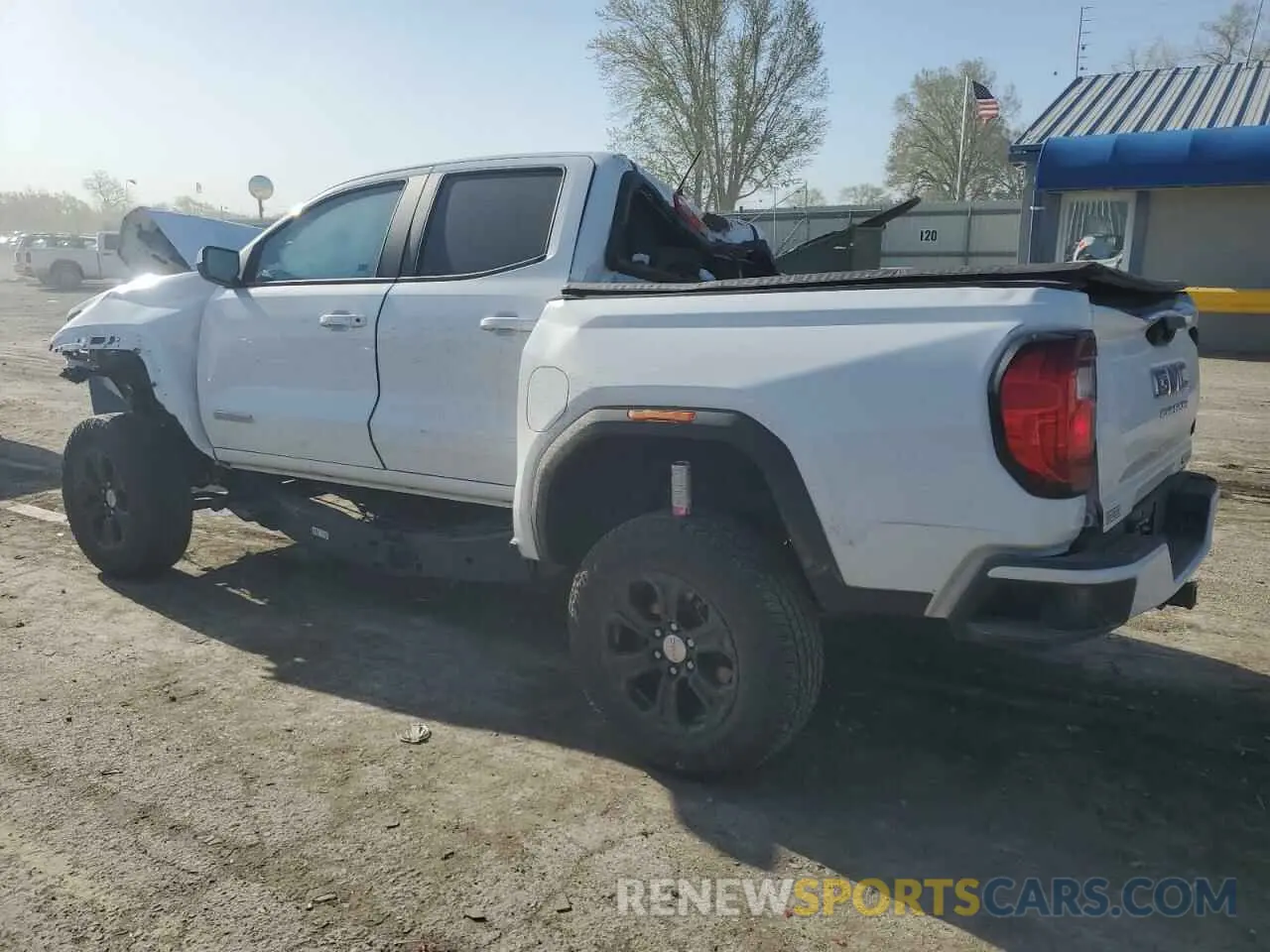 2 Photograph of a damaged car 1GTP5BEK2R1132318 GMC CANYON 2024