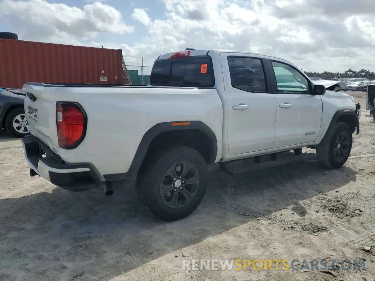 3 Photograph of a damaged car 1GTP5BEK7R1176671 GMC CANYON 2024