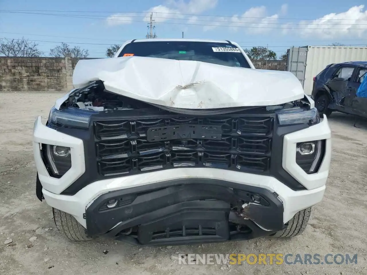 5 Photograph of a damaged car 1GTP5BEK7R1176671 GMC CANYON 2024